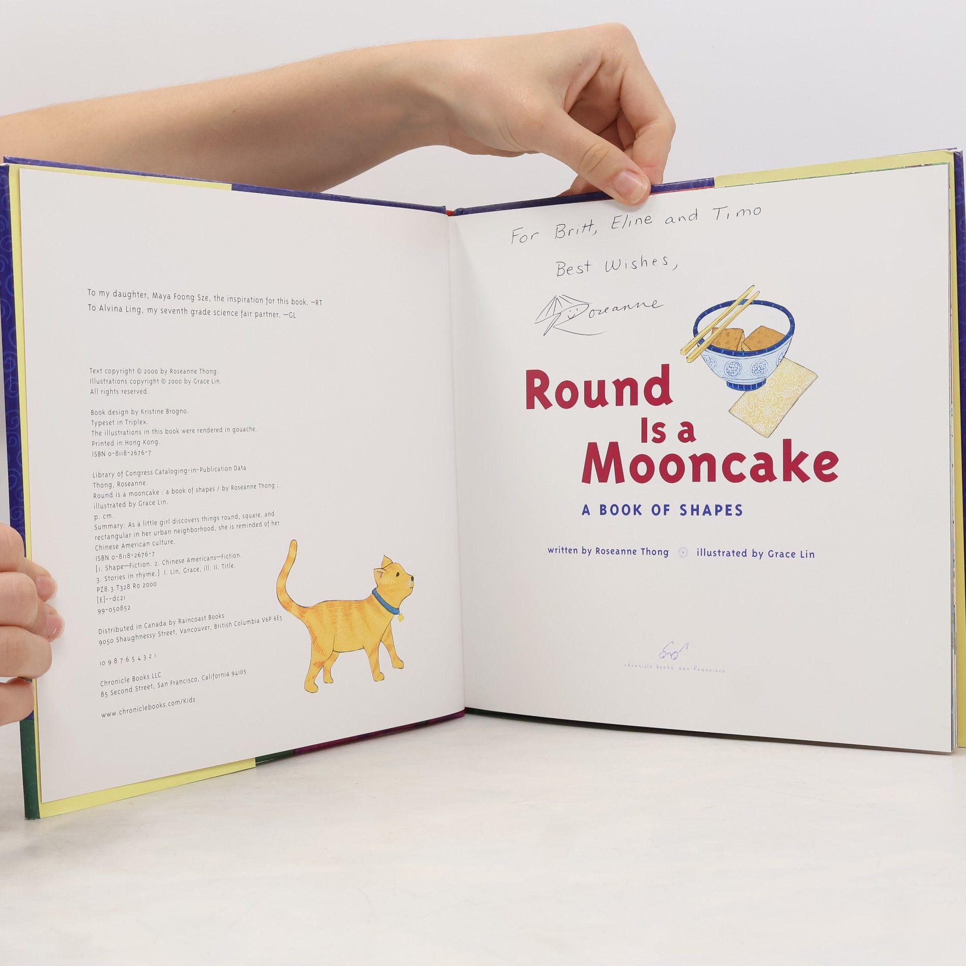 Grace Lin Round is a Mooncake