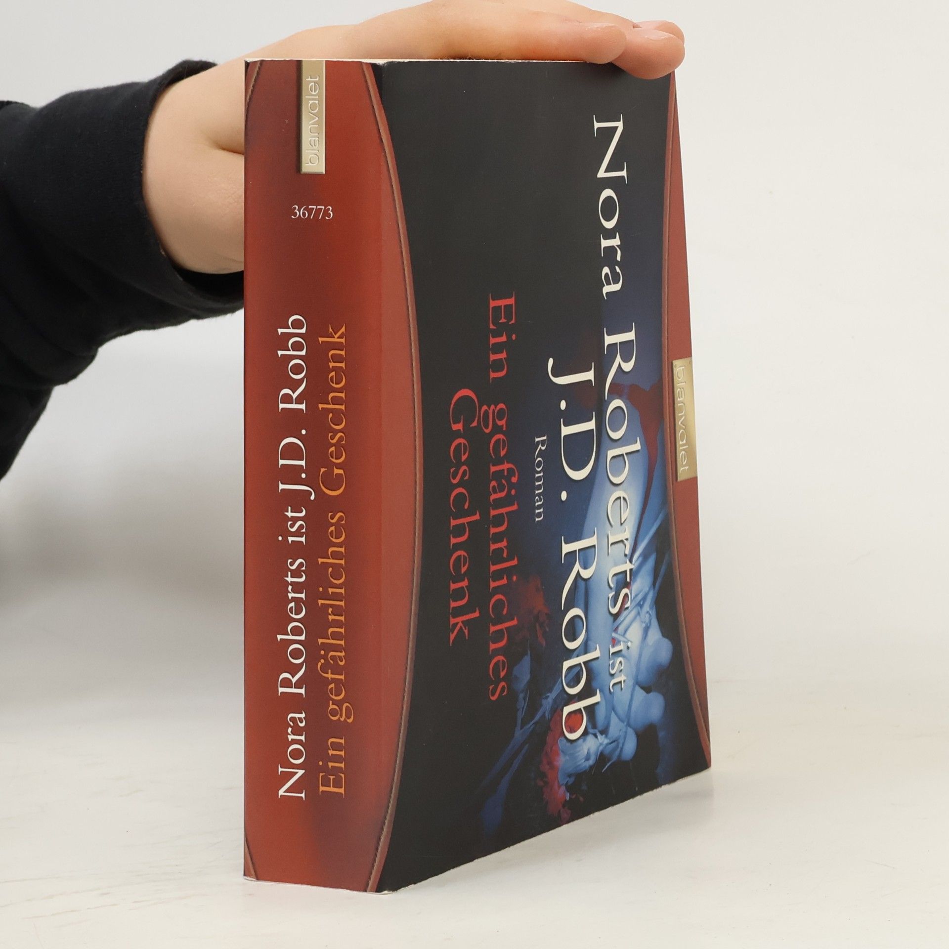 Nora Roberts Ein gefährliches Geschenk