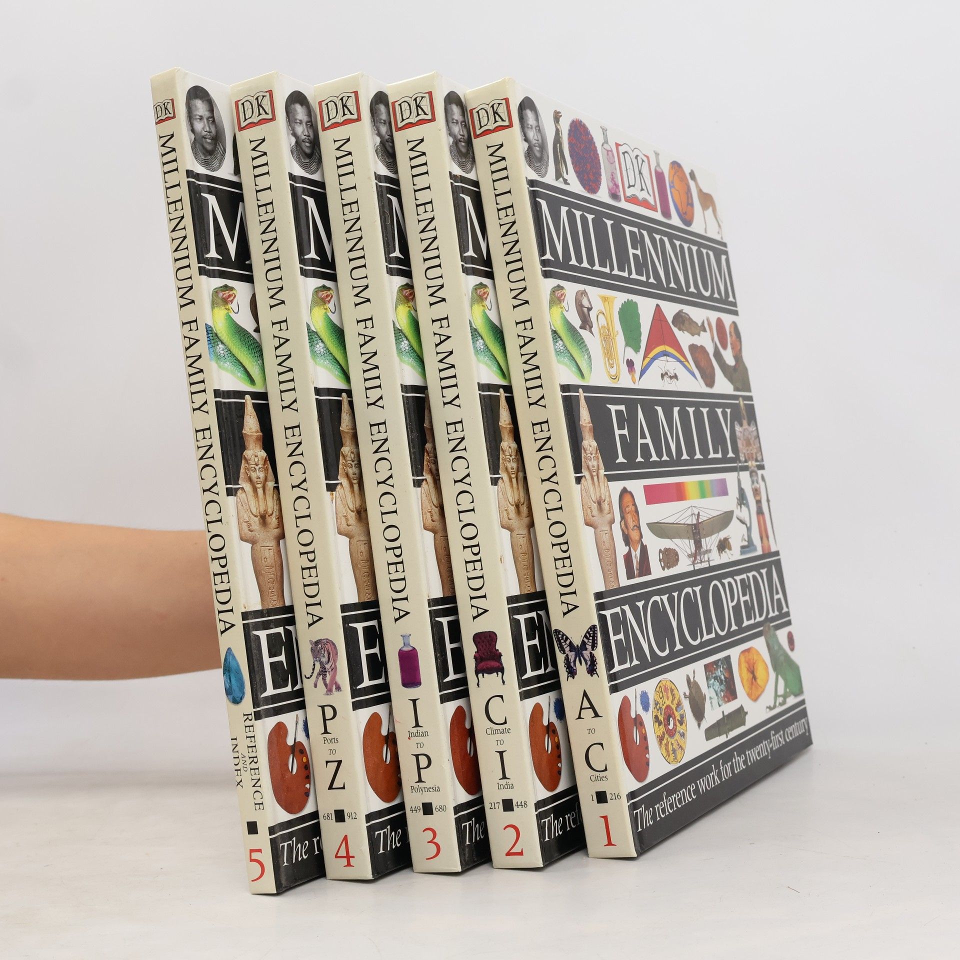kolektiv Millennium Family Encyclopedia 1-5