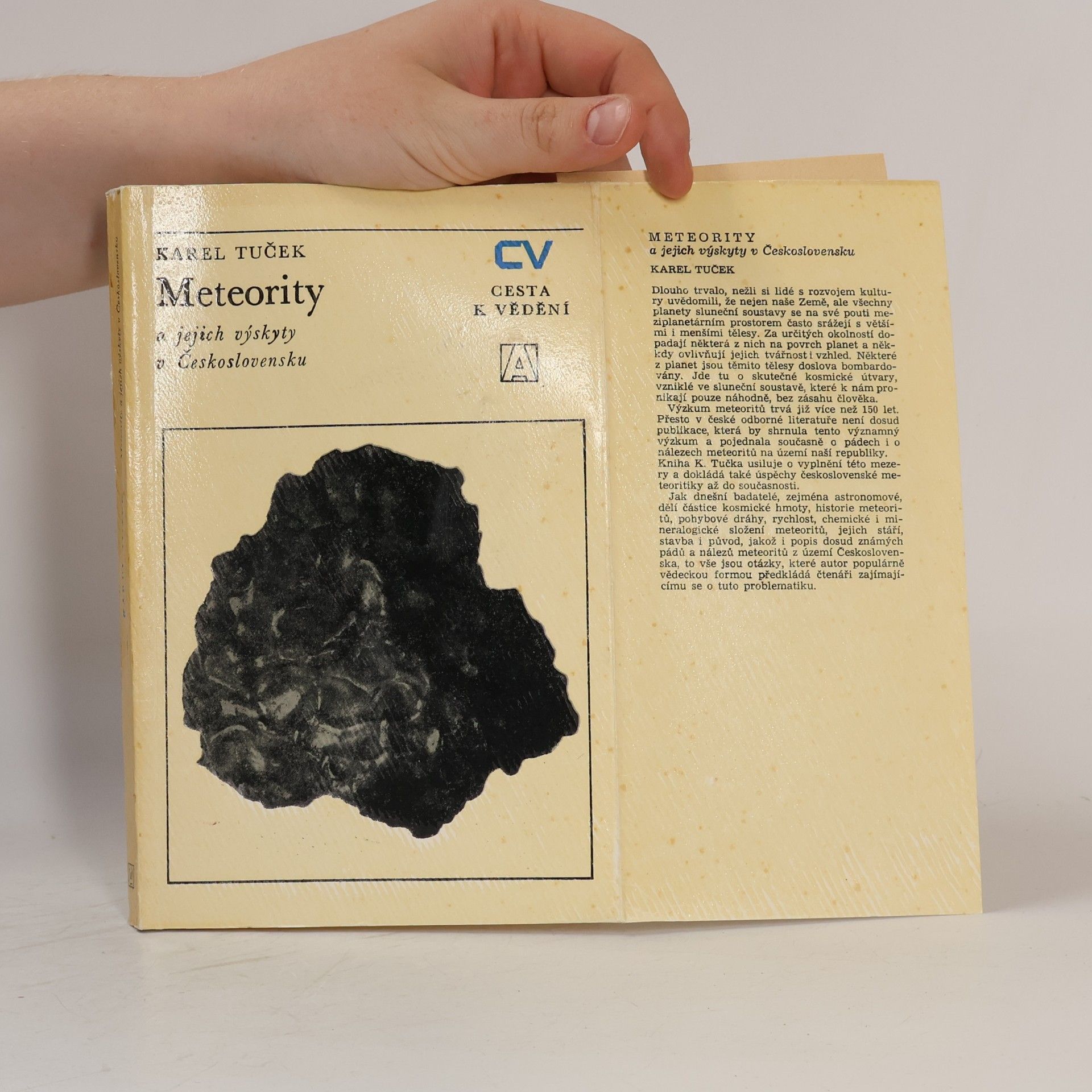 Karel Tuček Meteority a jejich výskyty v Československu