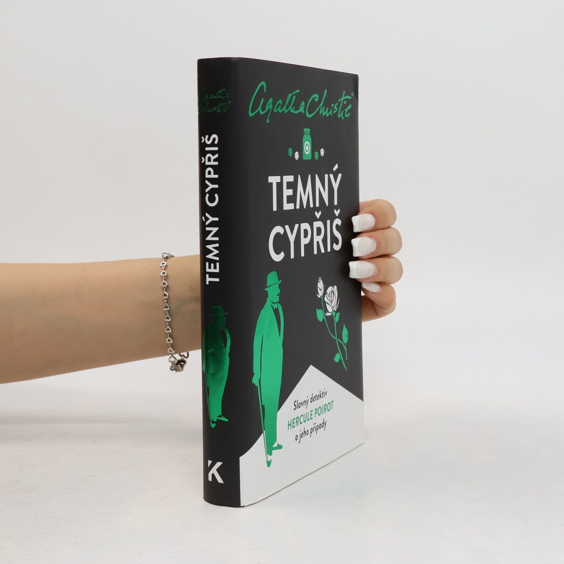 Agatha Christie Temný cypřiš