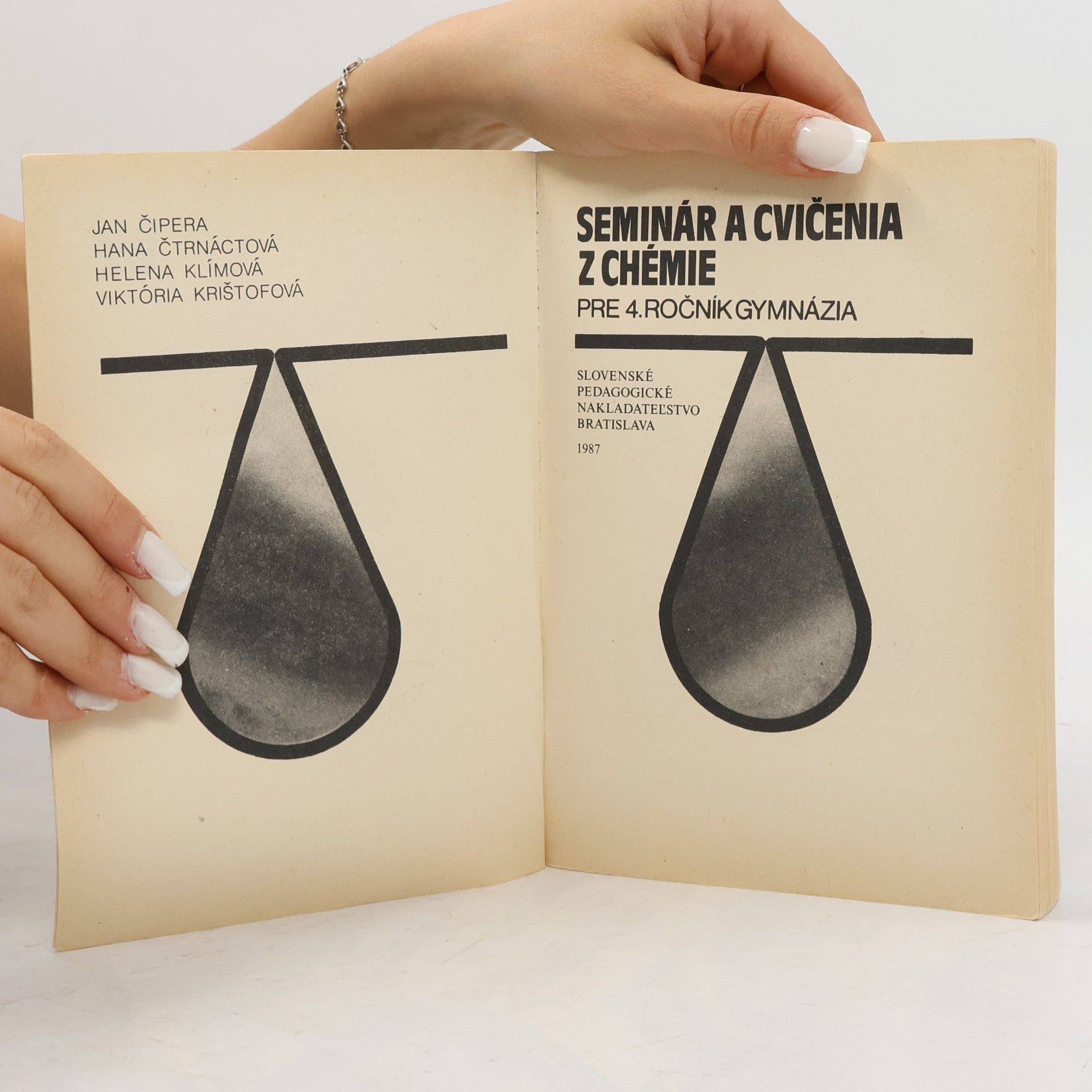 Kolektiv autorů Seminár a cvičenia z chémie pre 4. ročník gymnázia