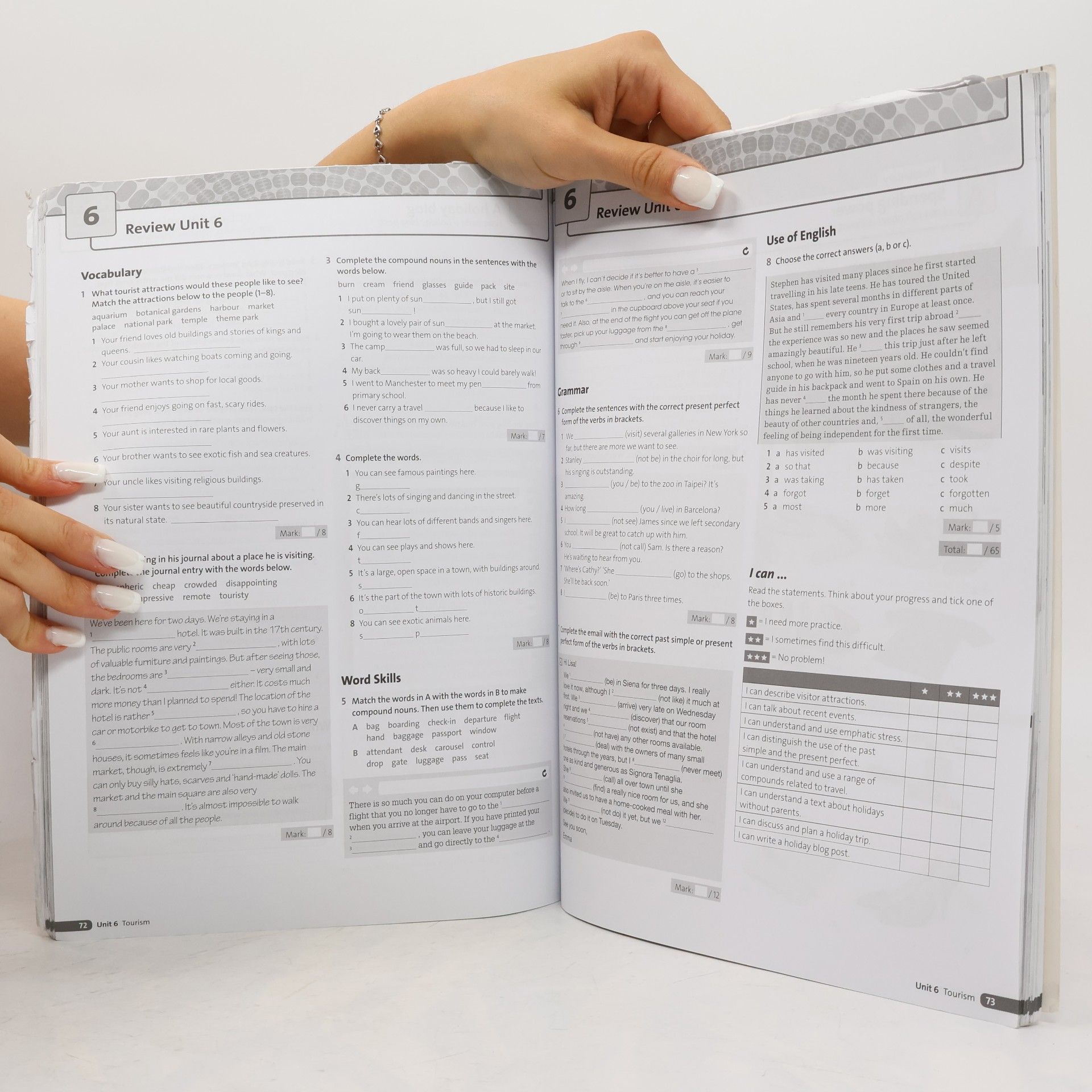 Eva Paulerová Maturita solutions : pre-intermediate. Workbook