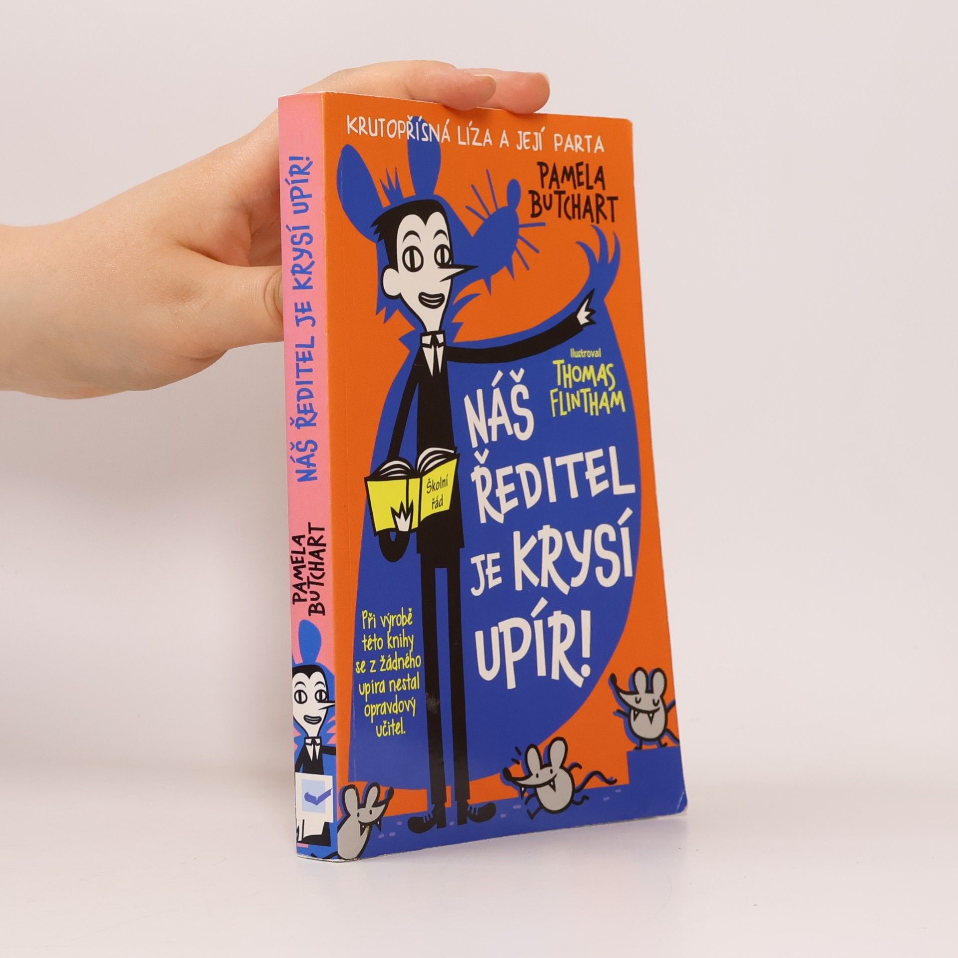Náš ředitel je krysí upír!