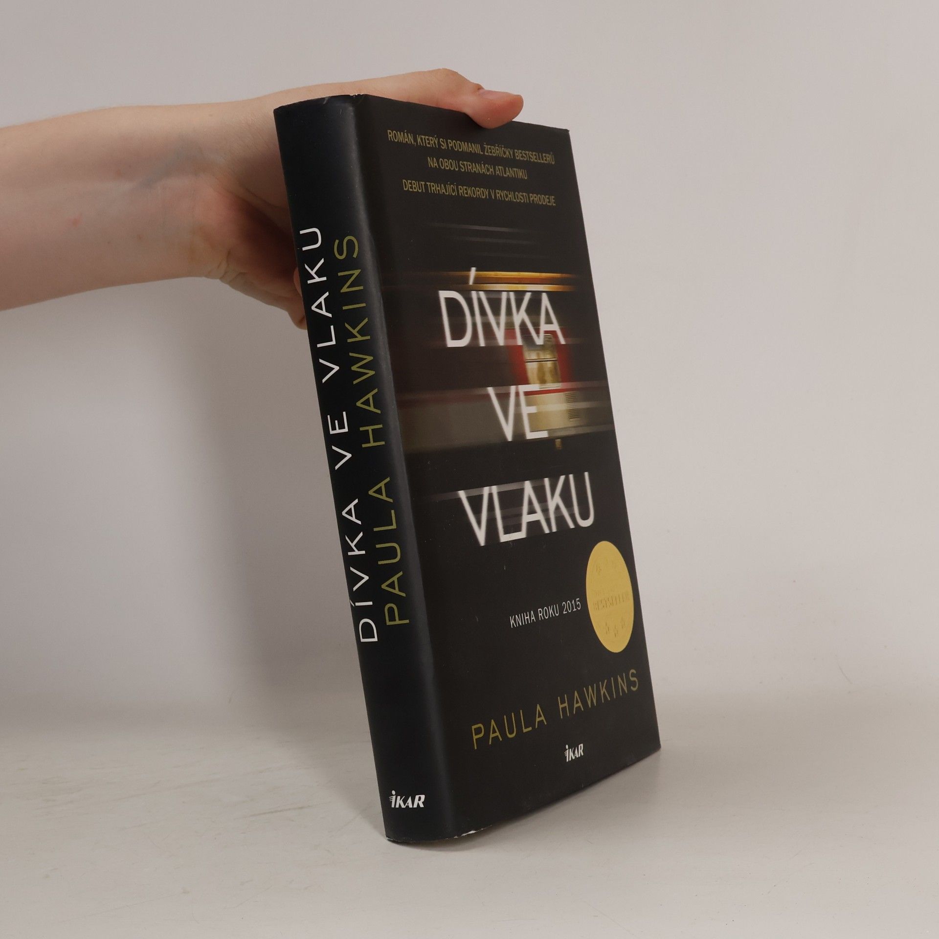 Paula Hawkins Dívka ve vlaku