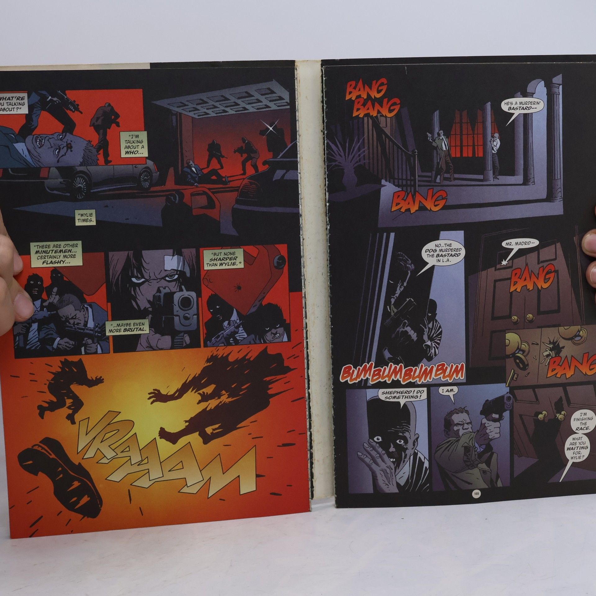 Brian Azzarello 100 bullets : the hard way