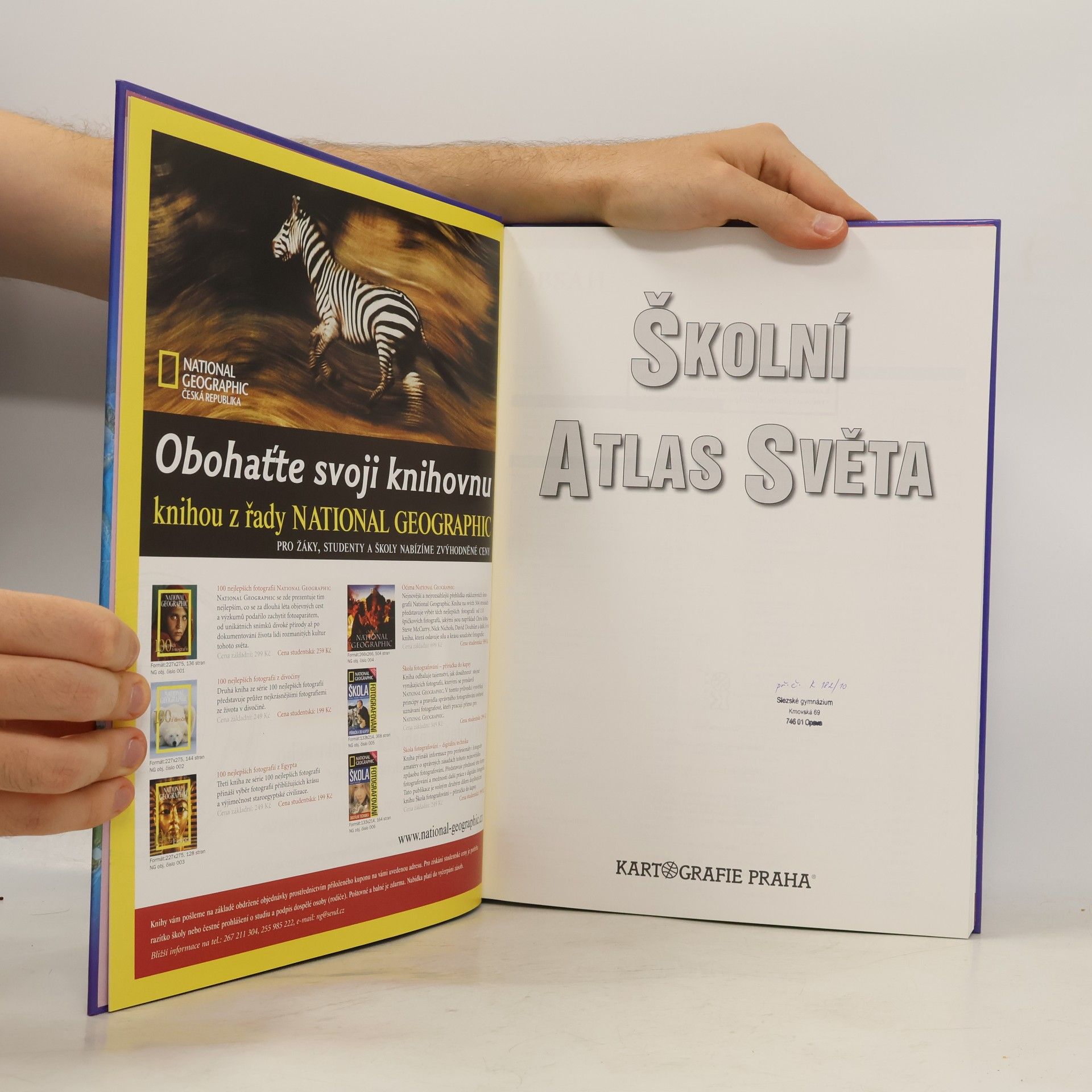 Various authors Školní atlas světa