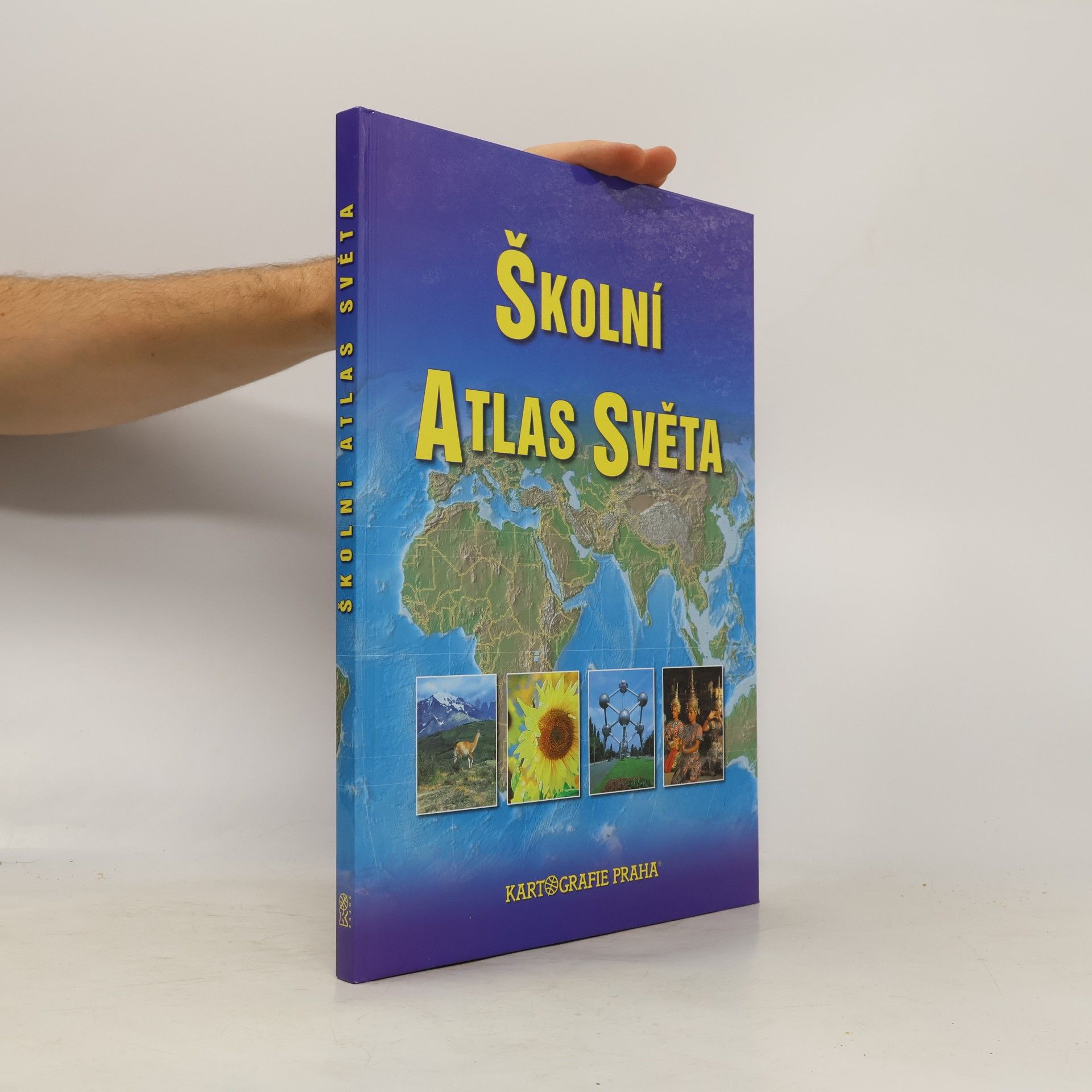 Kolektiv autorů Školní atlas světa