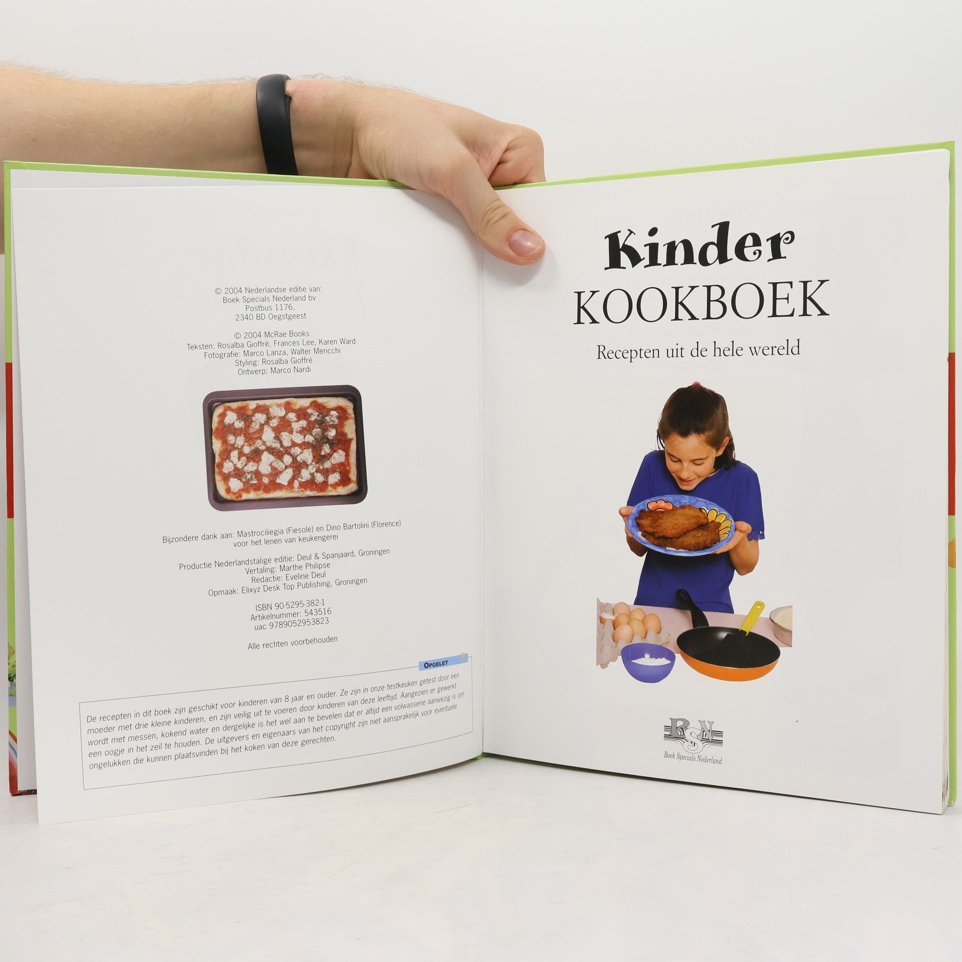 Kinder Kookboek: Recepten uit de hele wereld