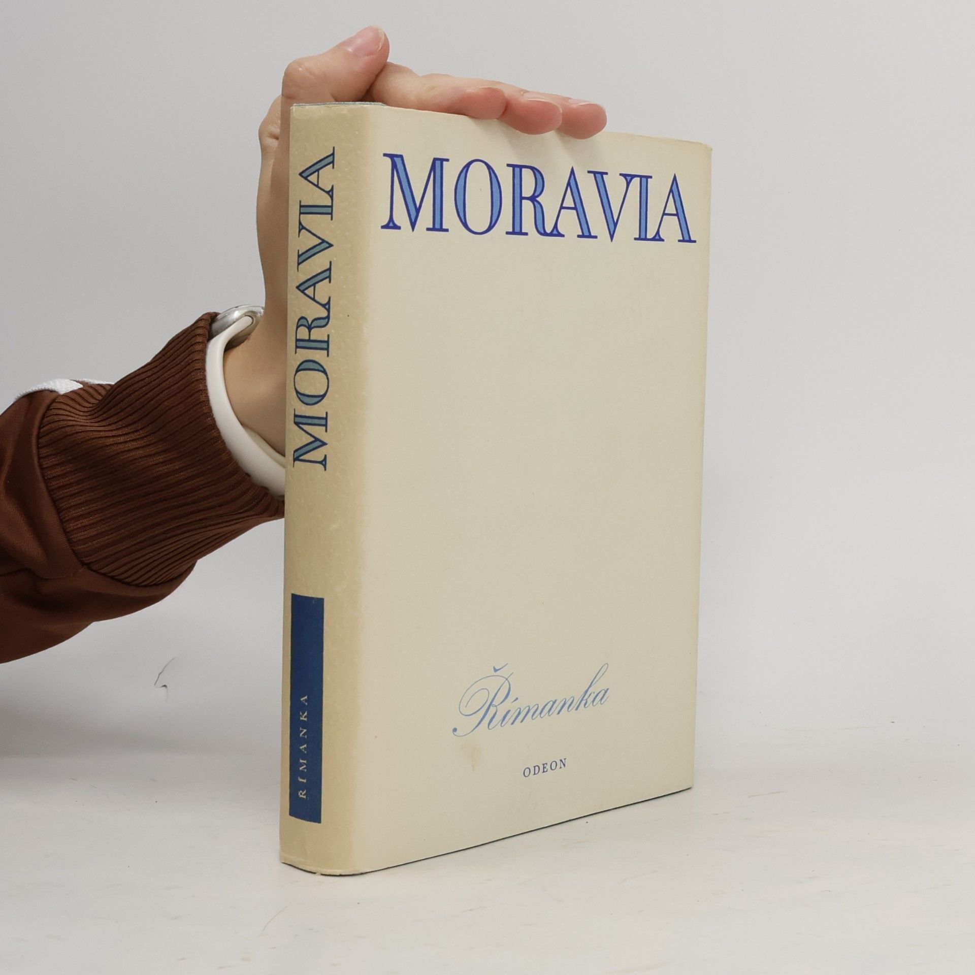 Alberto Moravia Římanka