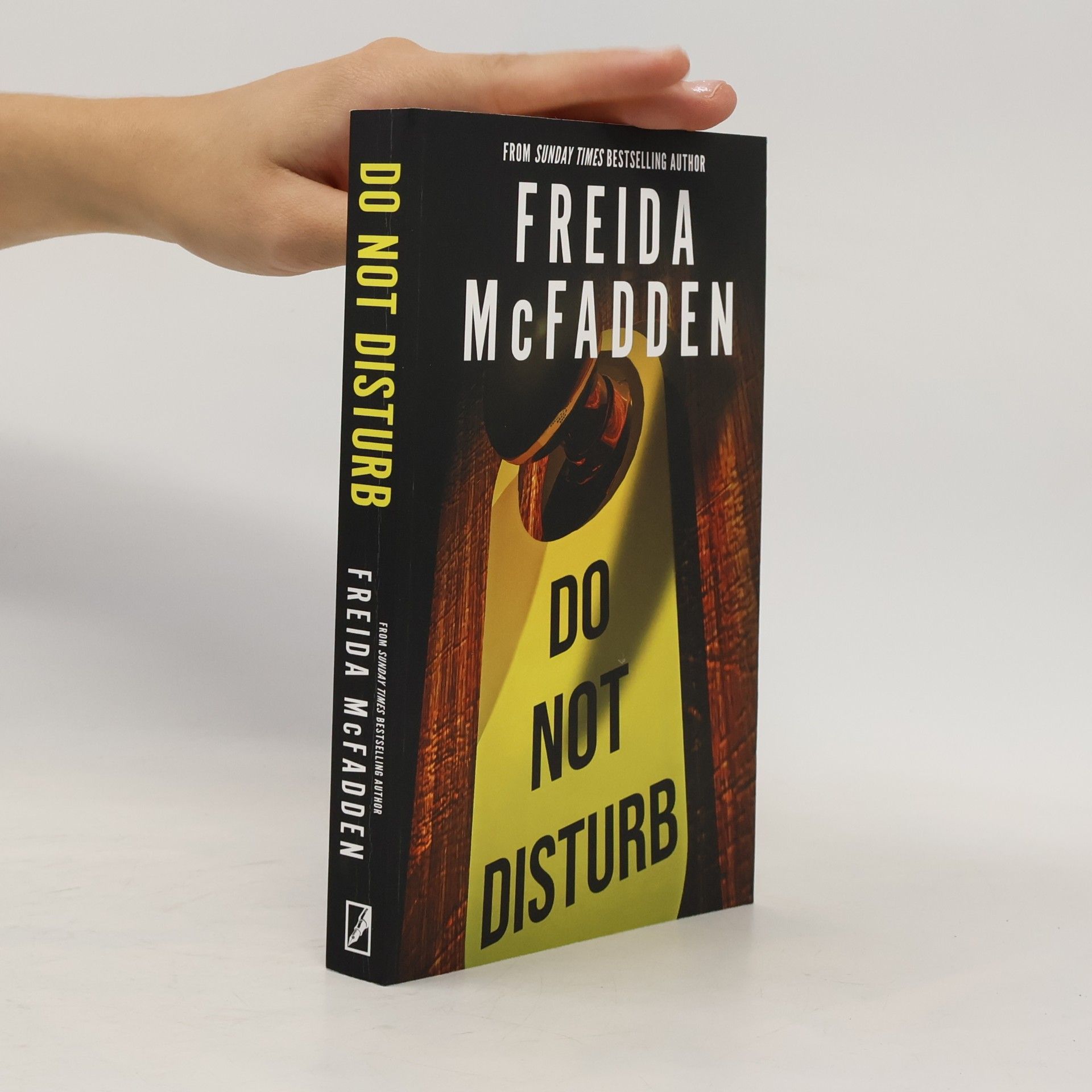 Freida McFadden Do Not Disturb