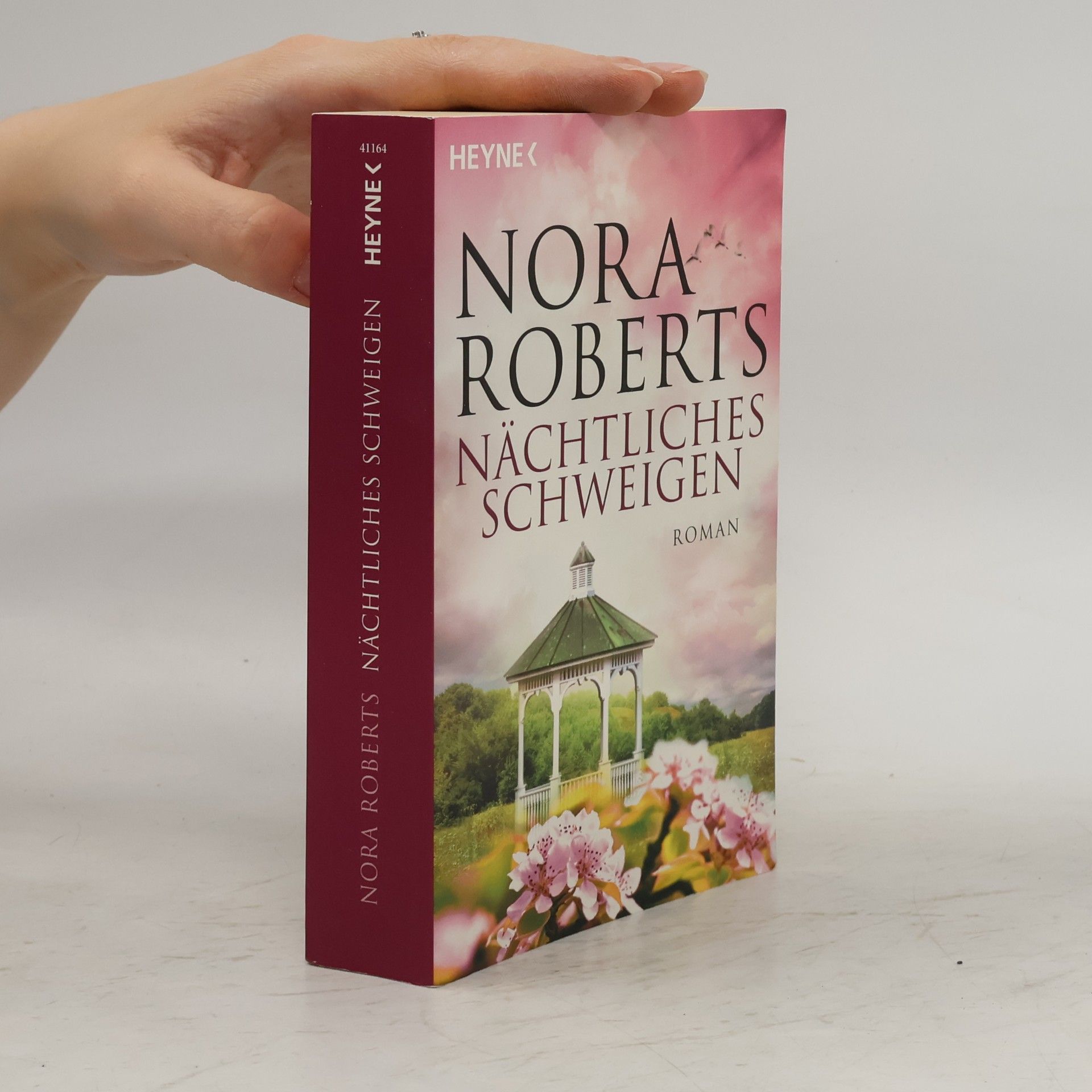 Nora Roberts Nächtliches Schweigen