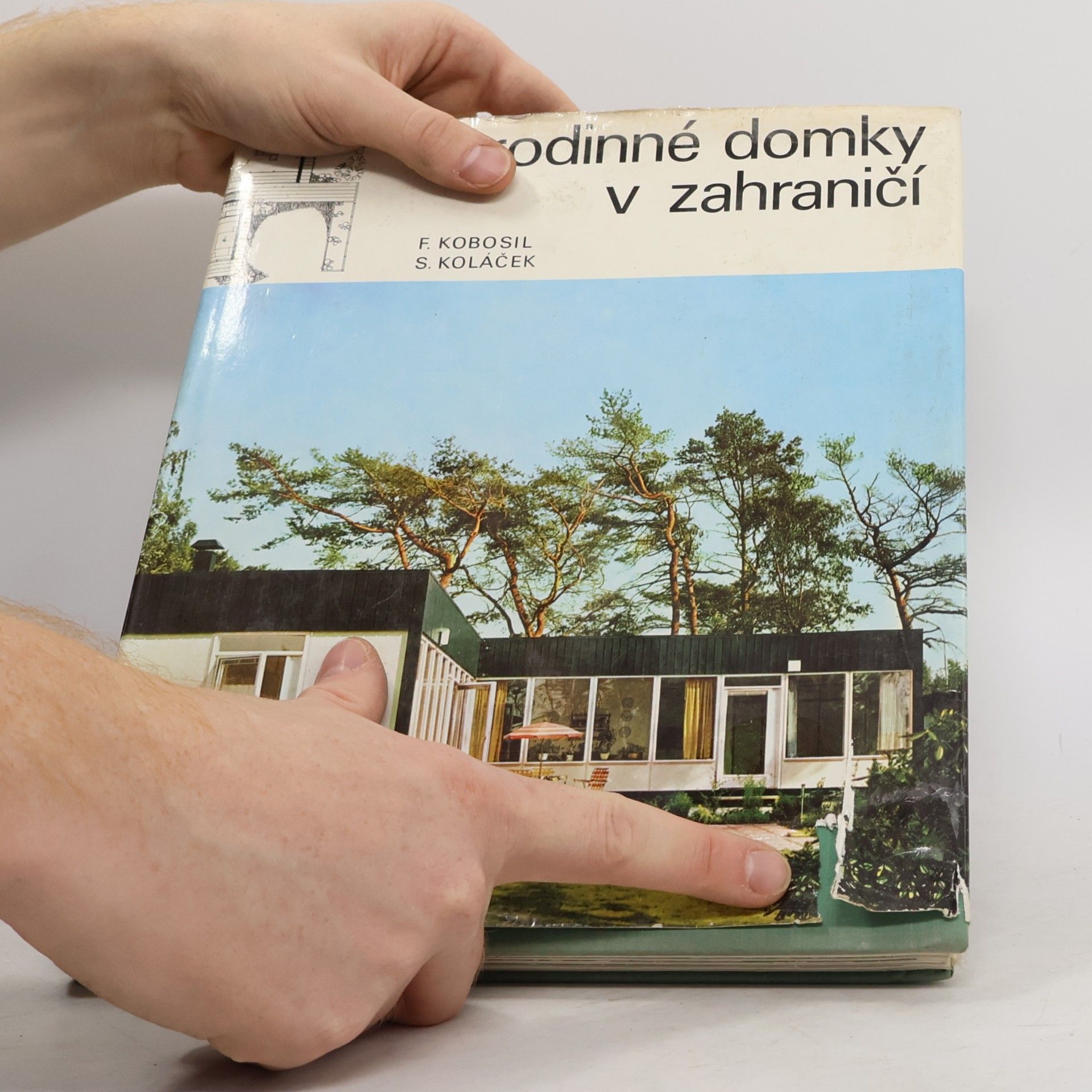 František Kobosil Rodinné domky v zahraničí