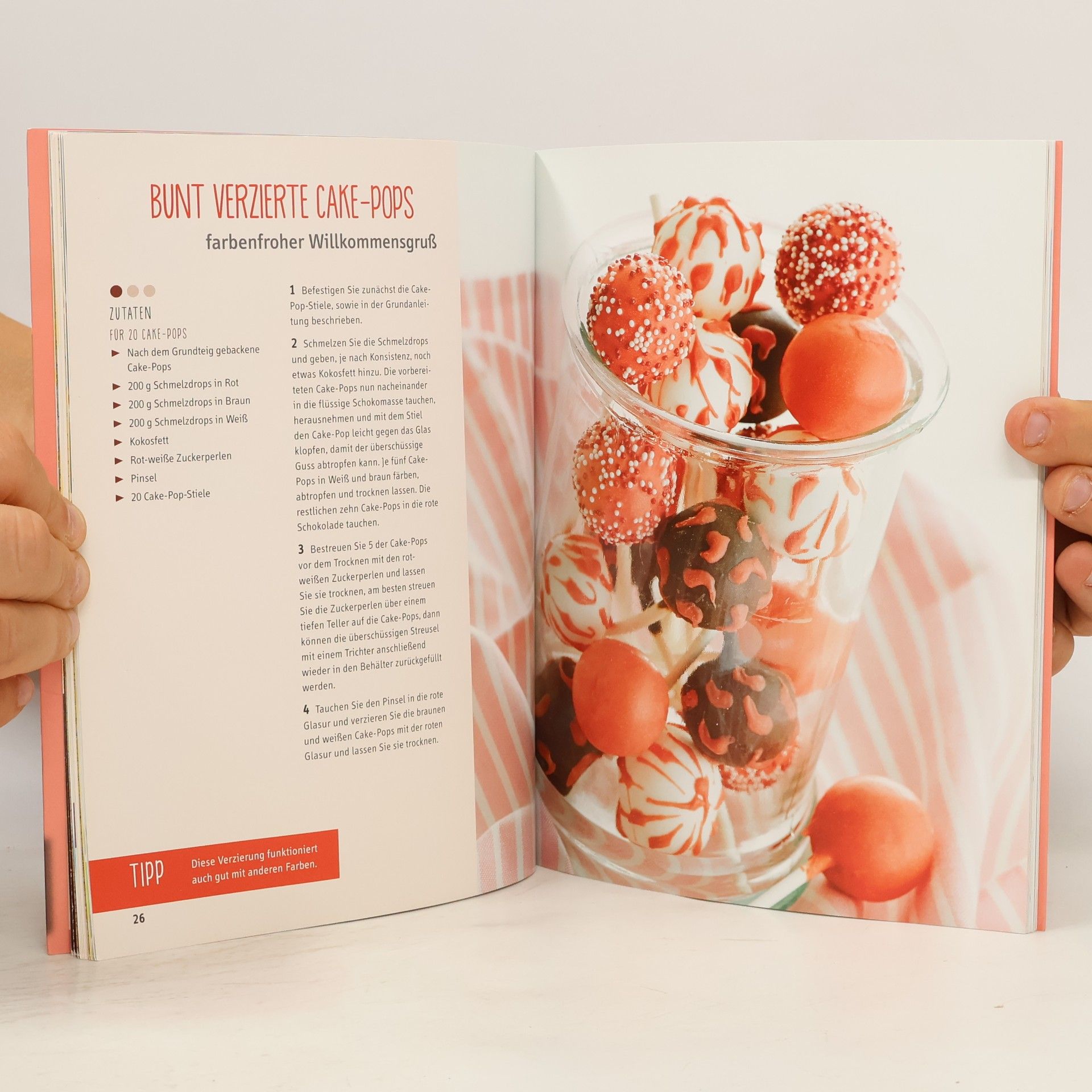 Karina Schmidt Cake Pops