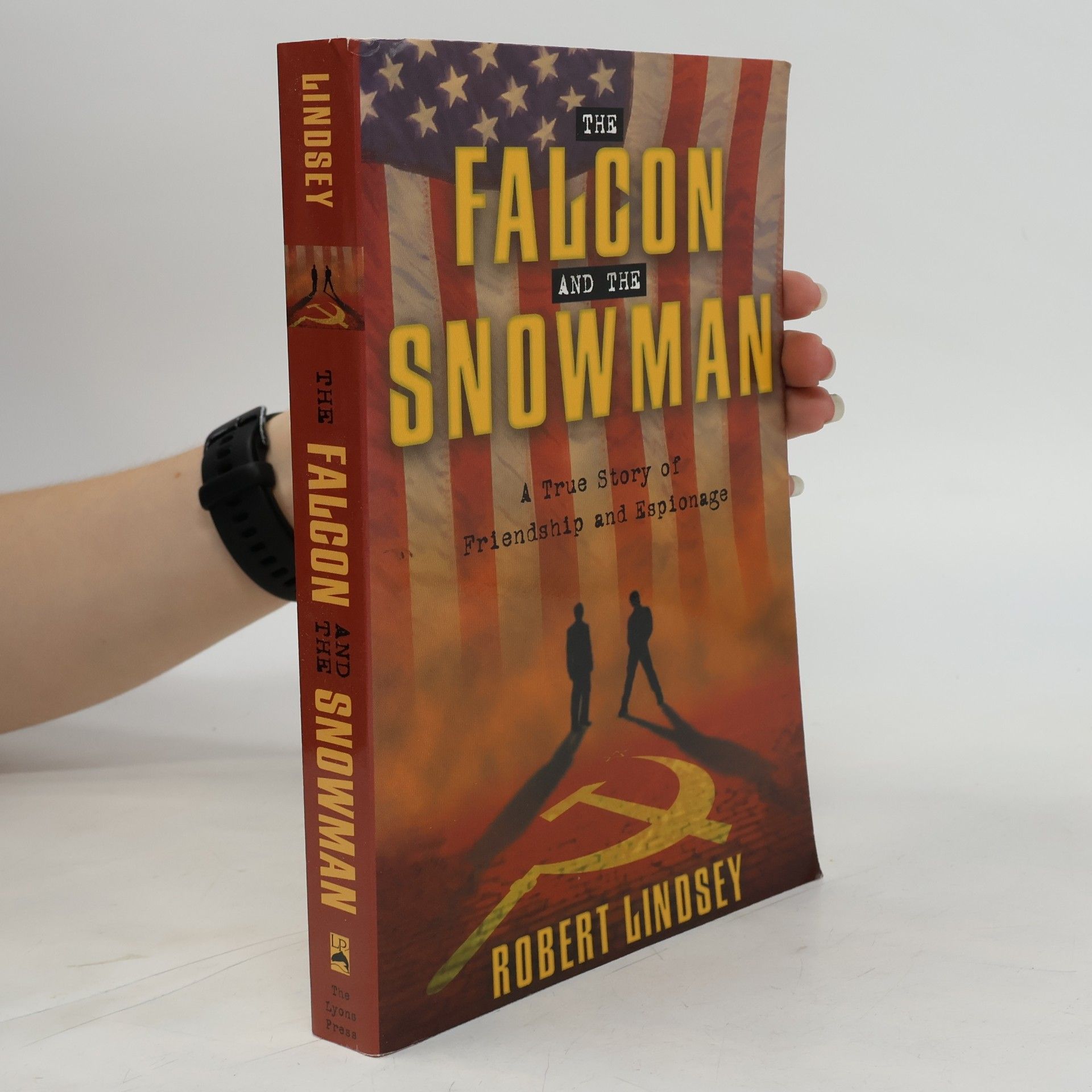 Robert Lindsey The Falcon and the Snowman