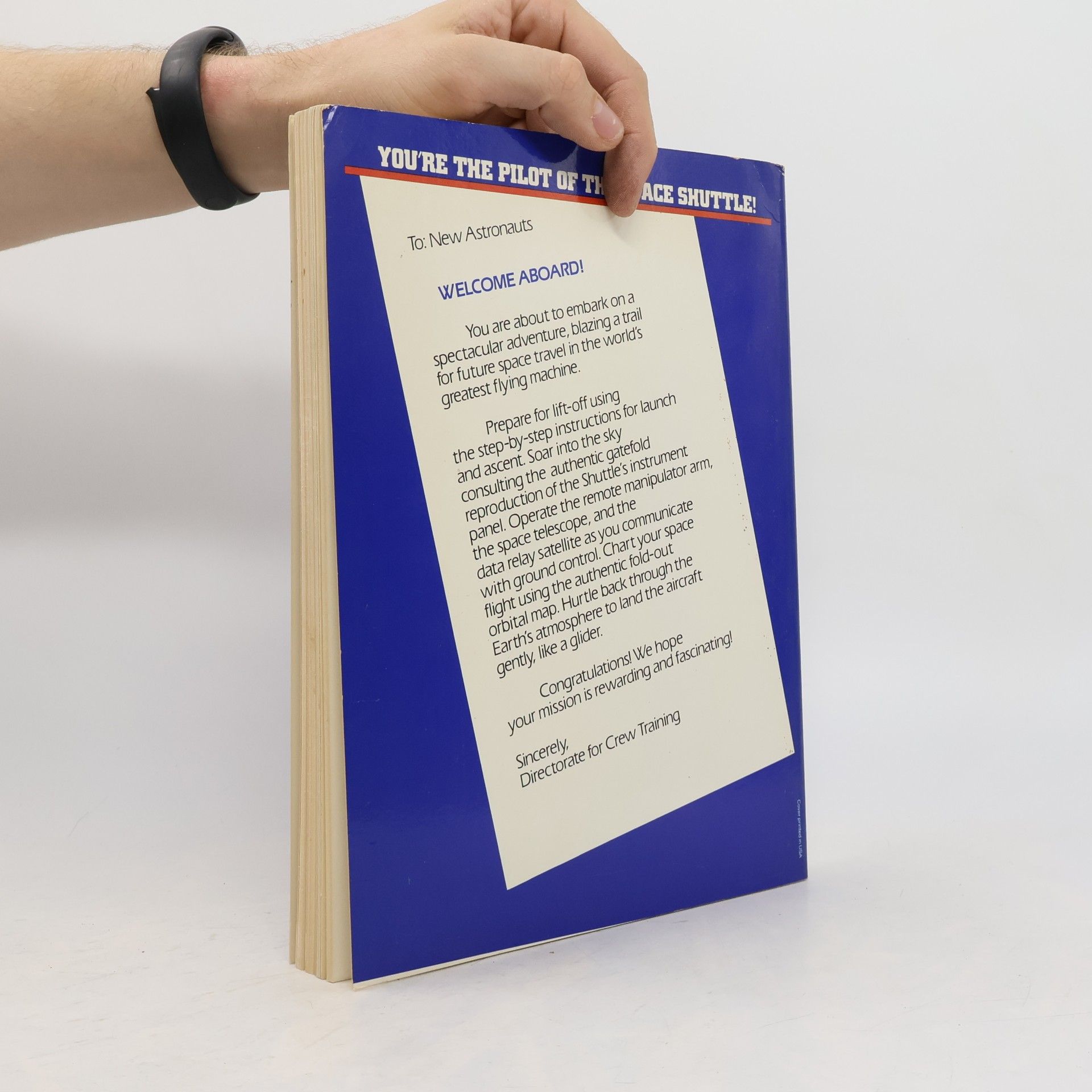 Various authors The Space Shuttle Operator's Manual