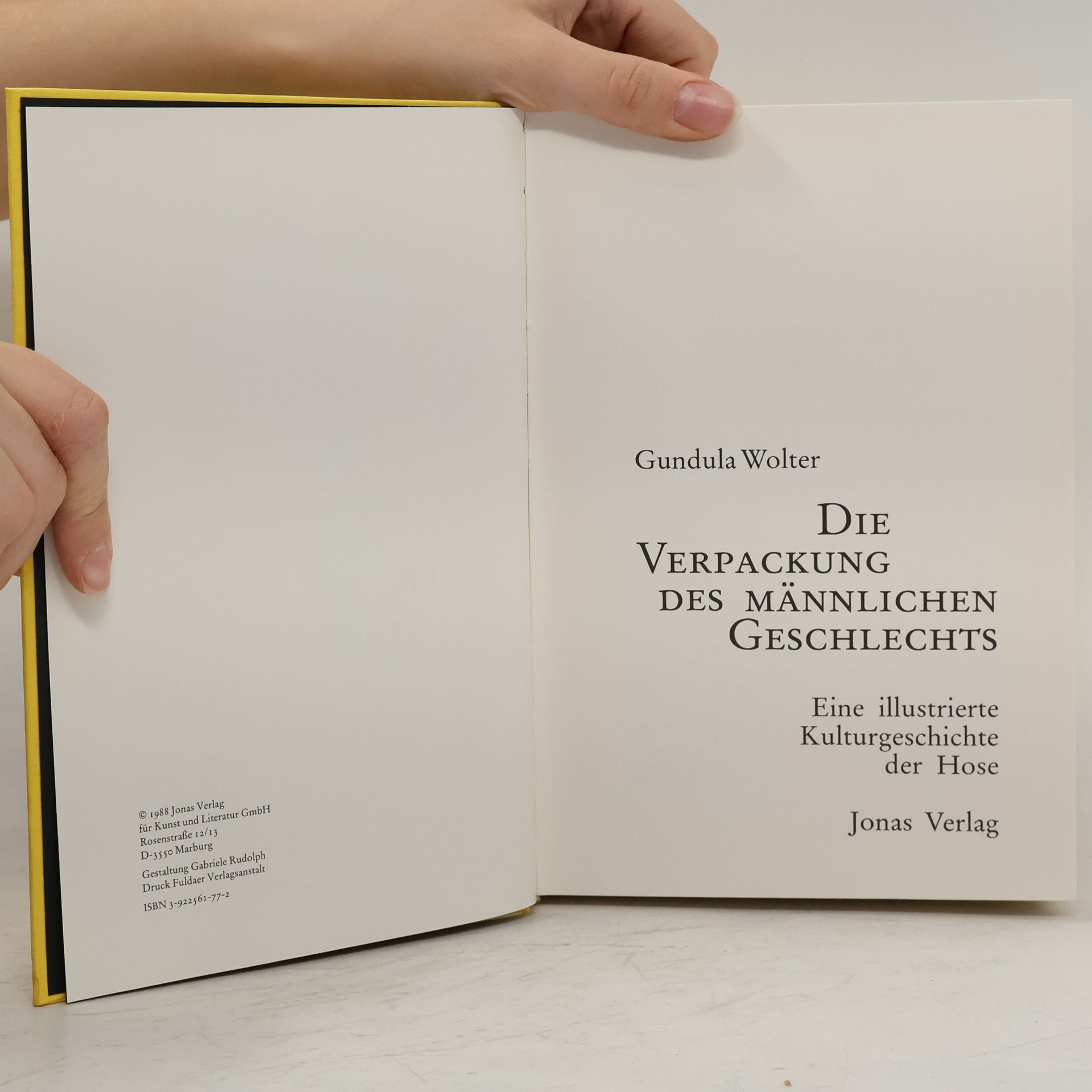 Gundula Wolter Die Verpackung des männlichen Geschlechts