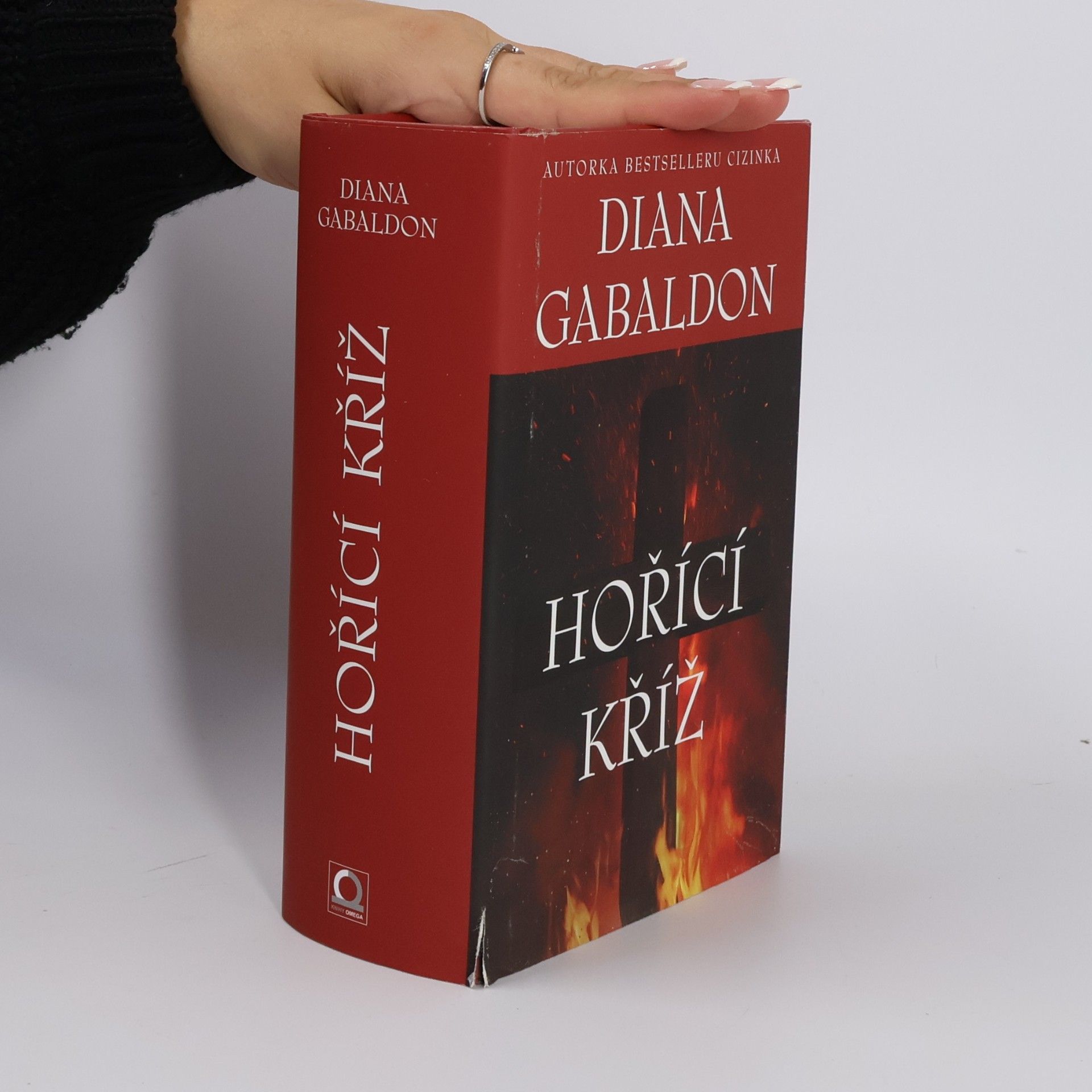 Diana Gabaldon Hořící kříž