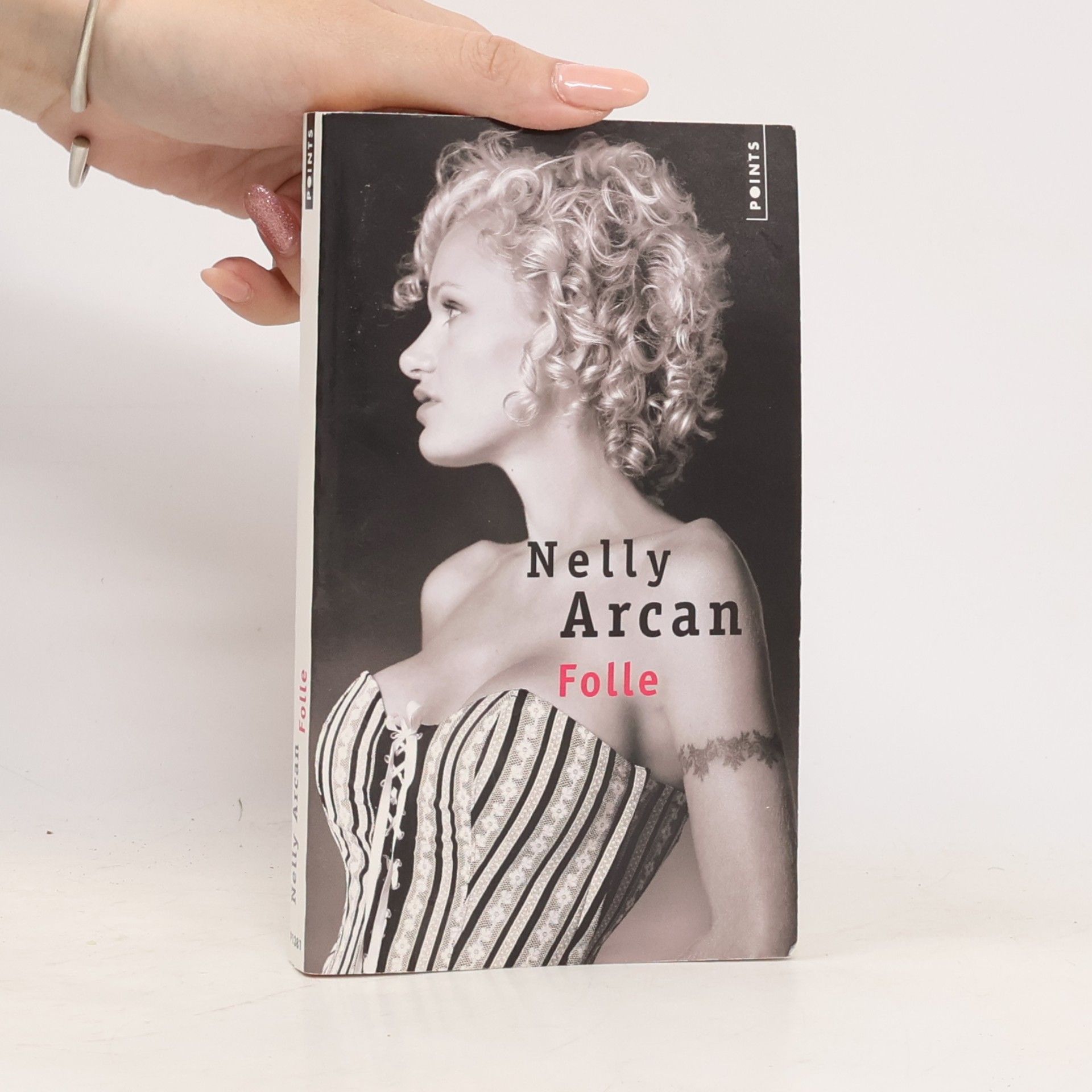 Nelly Arcan Folle
