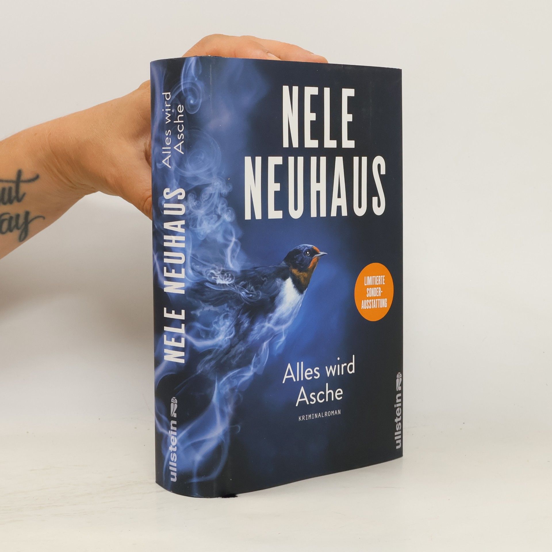 Nele Neuhaus Alles wird Asche