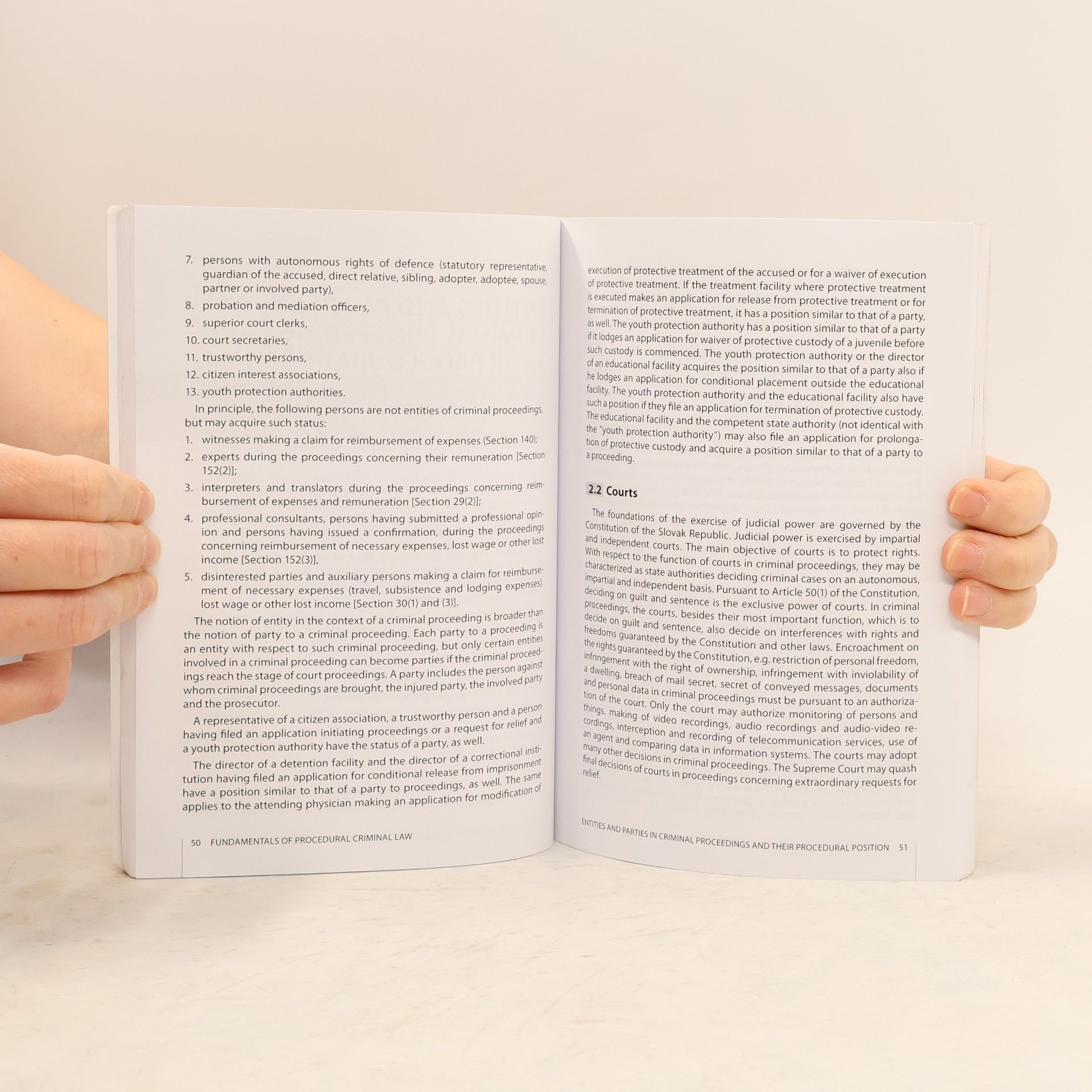 Adrián Jalč Schola et Ius: Fundamentals of Procedural Criminal Law