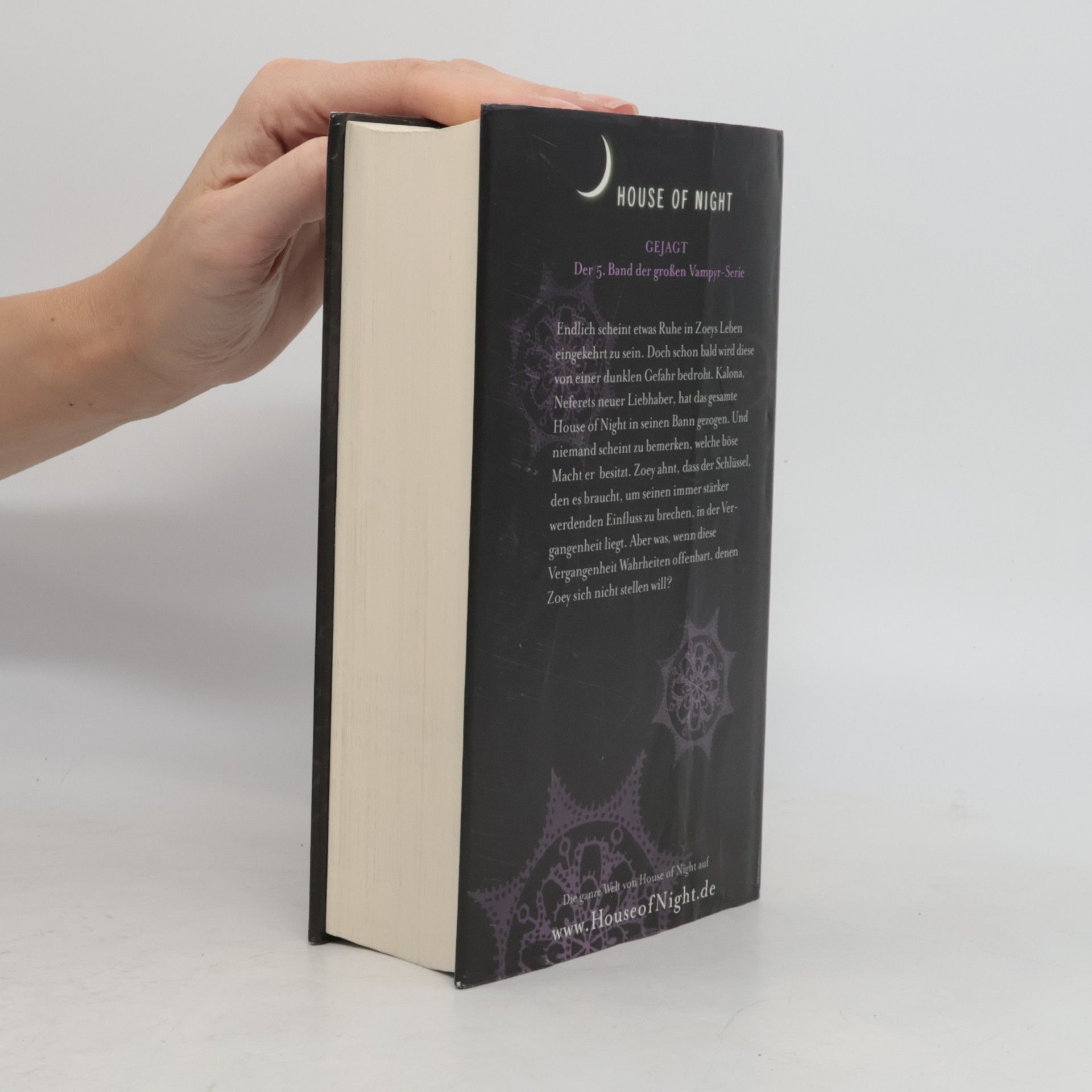 Phyllis Christine Cast House of Night 5. Gejagt