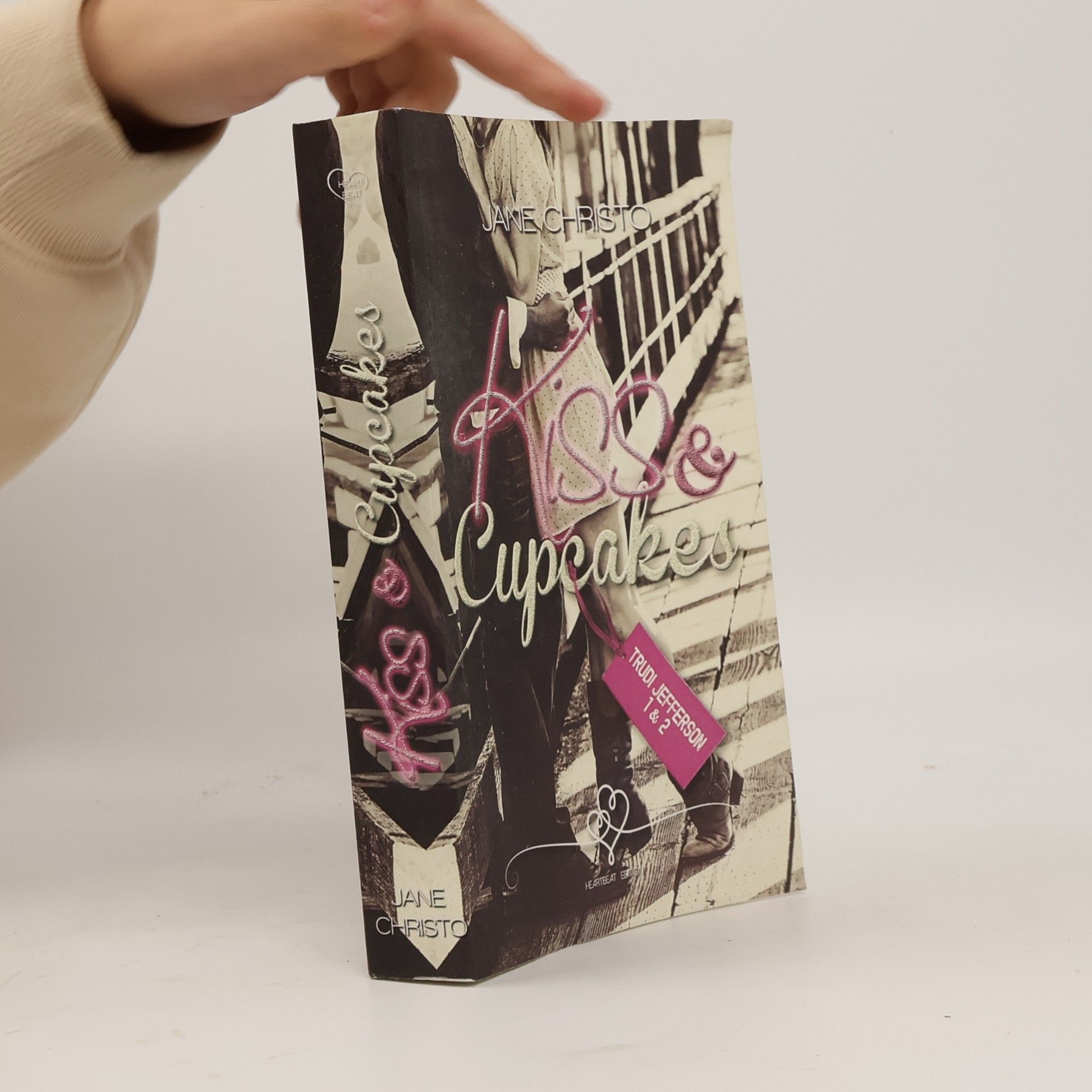 Trudi Jefferson - 1 & 2: Kiss & Cupcakes