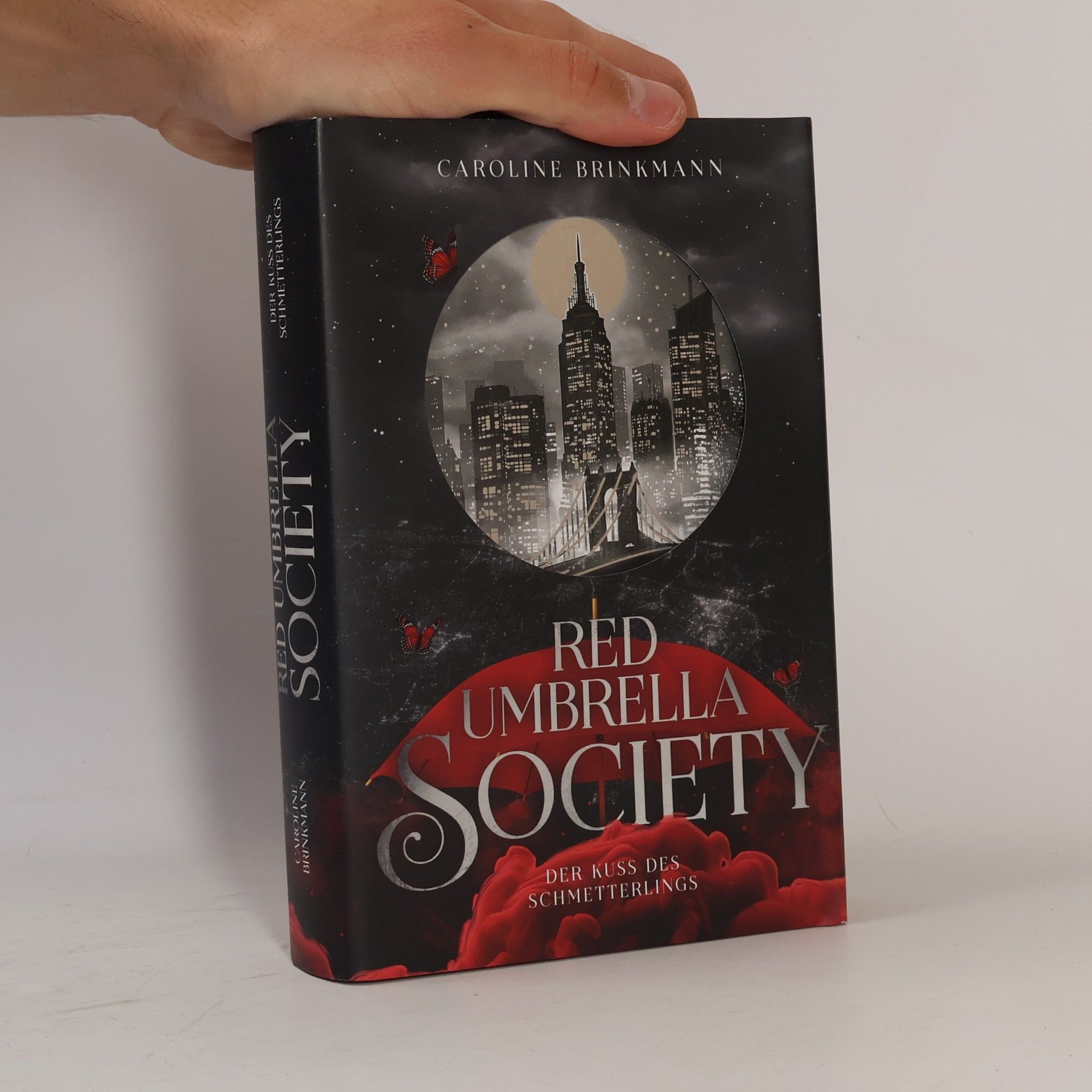 Red Umbrella Society. Der Kuss des Schmetterlings