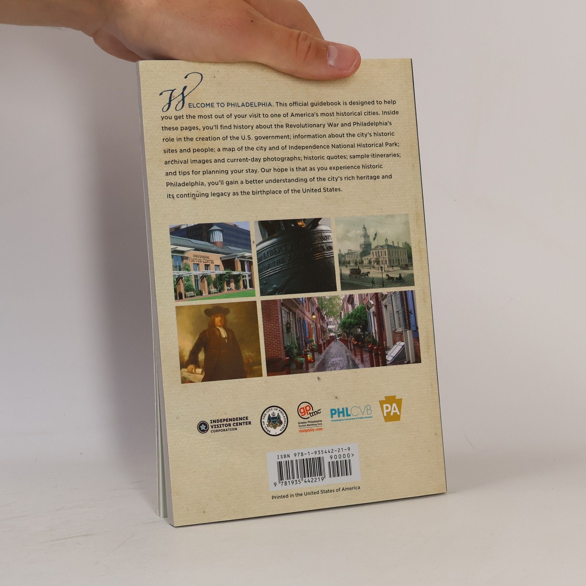 Betsy Holt Historic Philadelphia Official Guidebook
