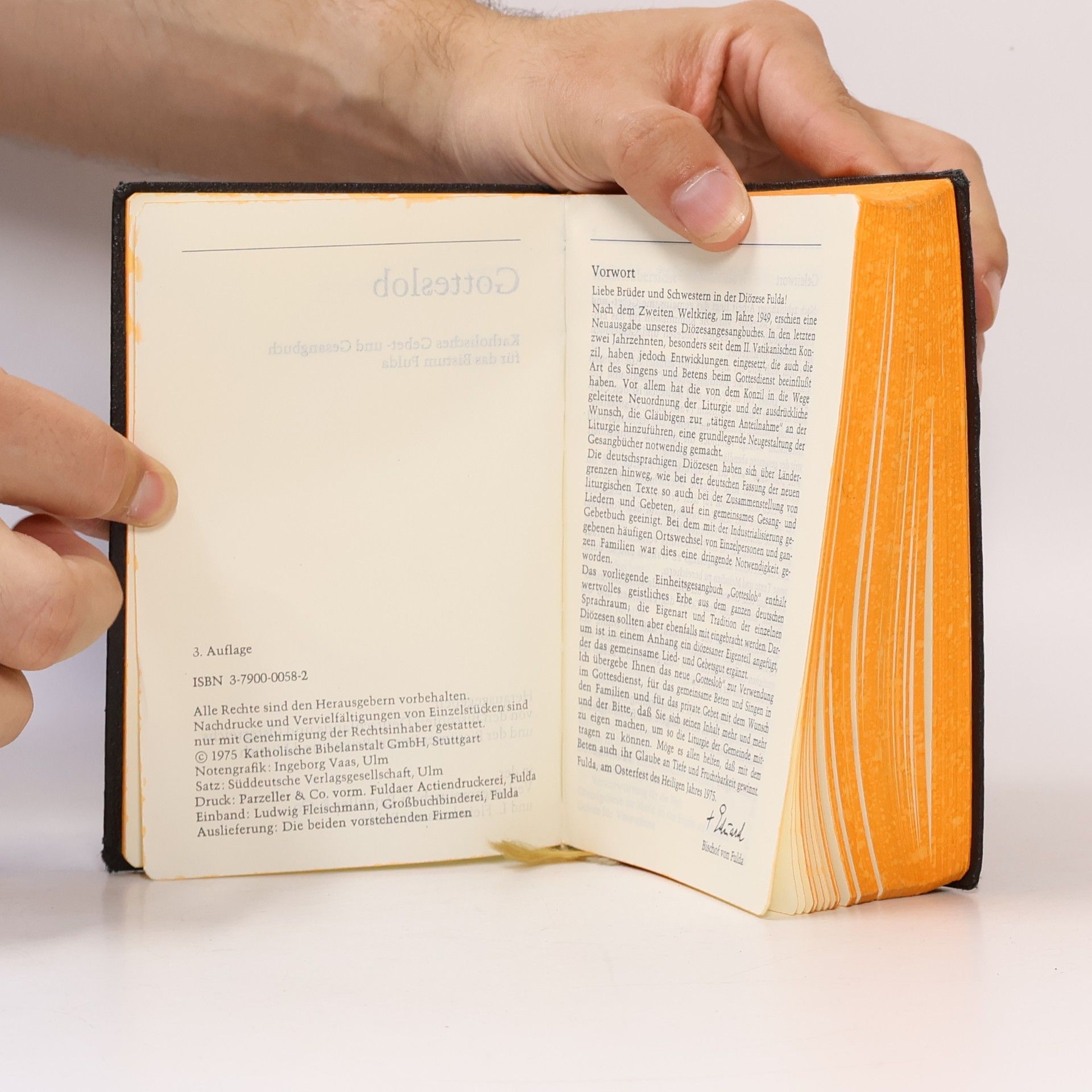 kolektiv Gotteslob. Katholisches Gebet-und Gesangbuch für das Bistum Fulda
