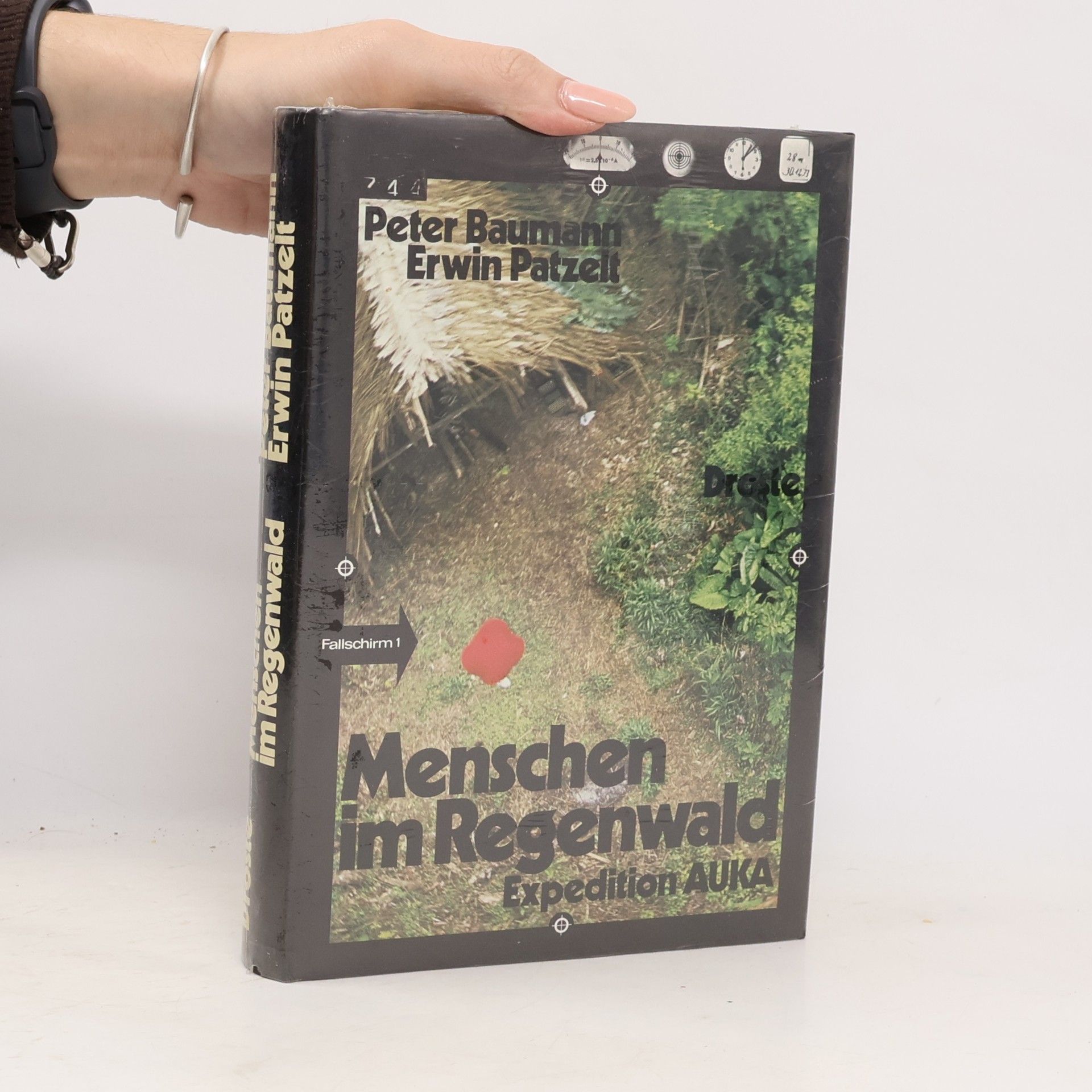 Menschen im Regenwald