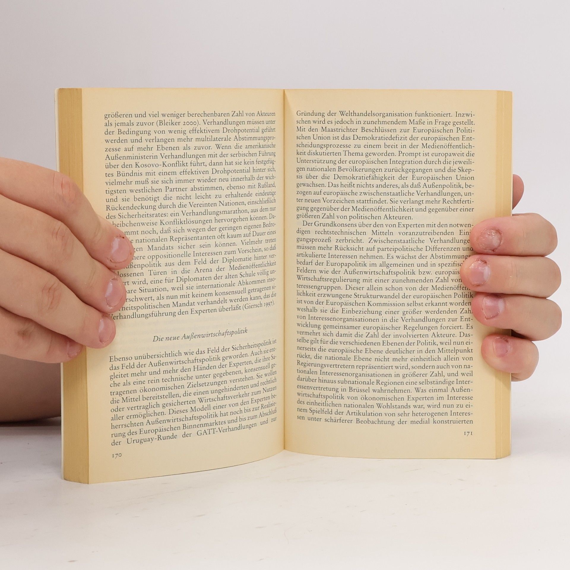 Richard Münch Suhrkamp Taschenbuch Wissenschaft - 1515: Offene Räume
