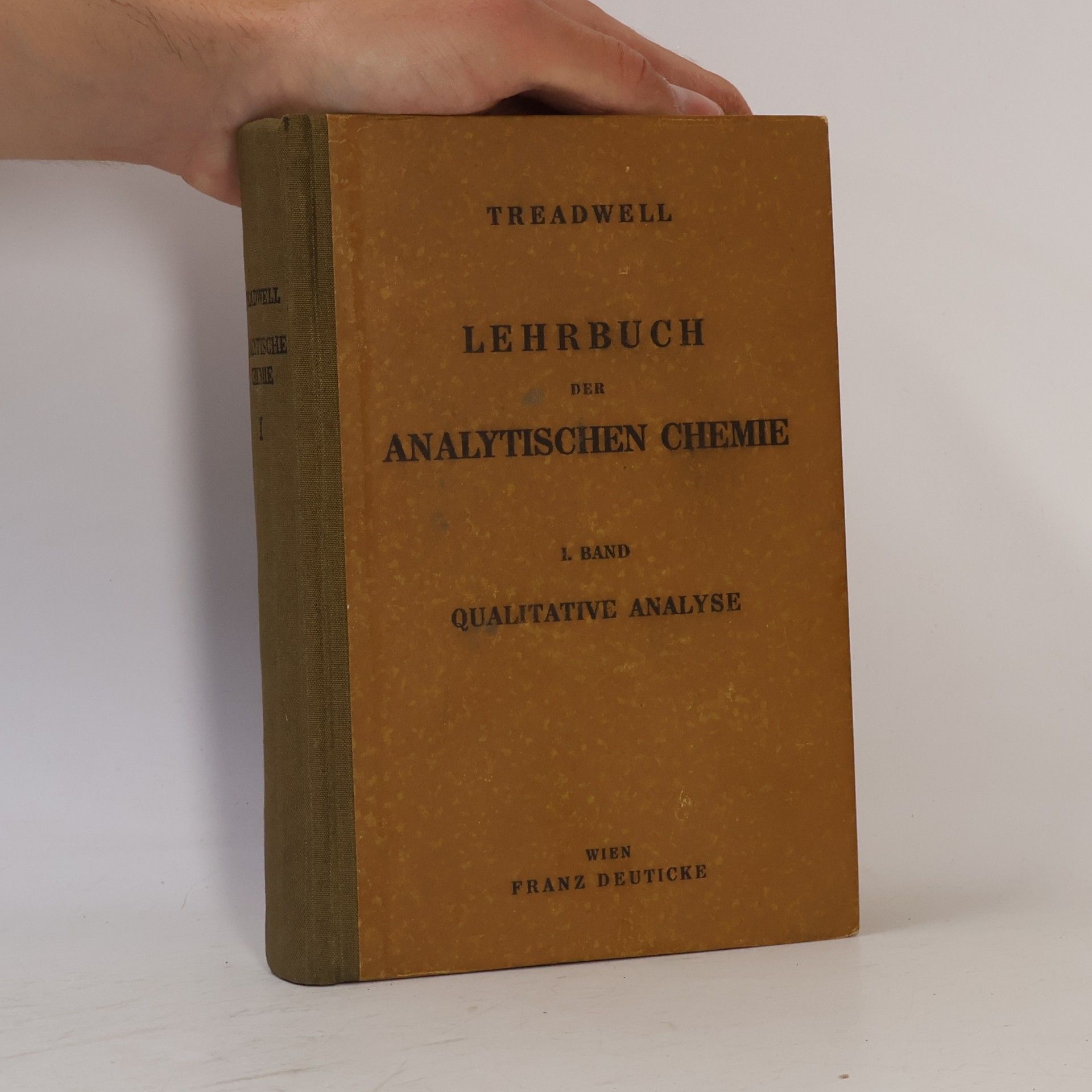 Kurzes Lehrbuch der analytischen Chemie I.