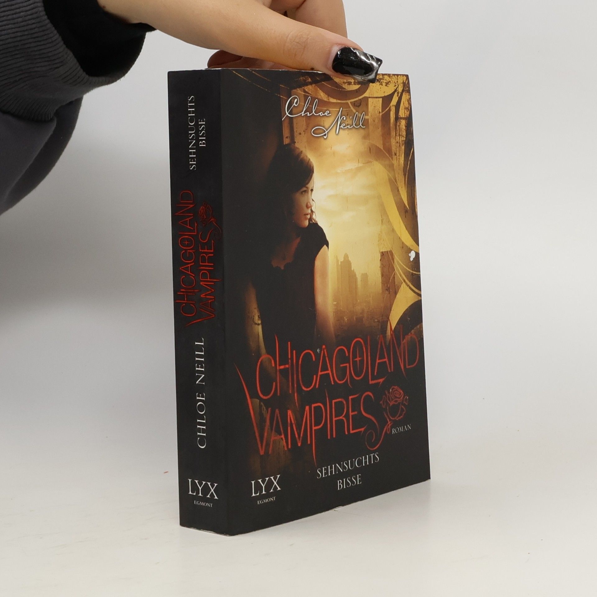 Chloe Neill Chicagoland Vampires 8 - Sehnsuchtsbisse