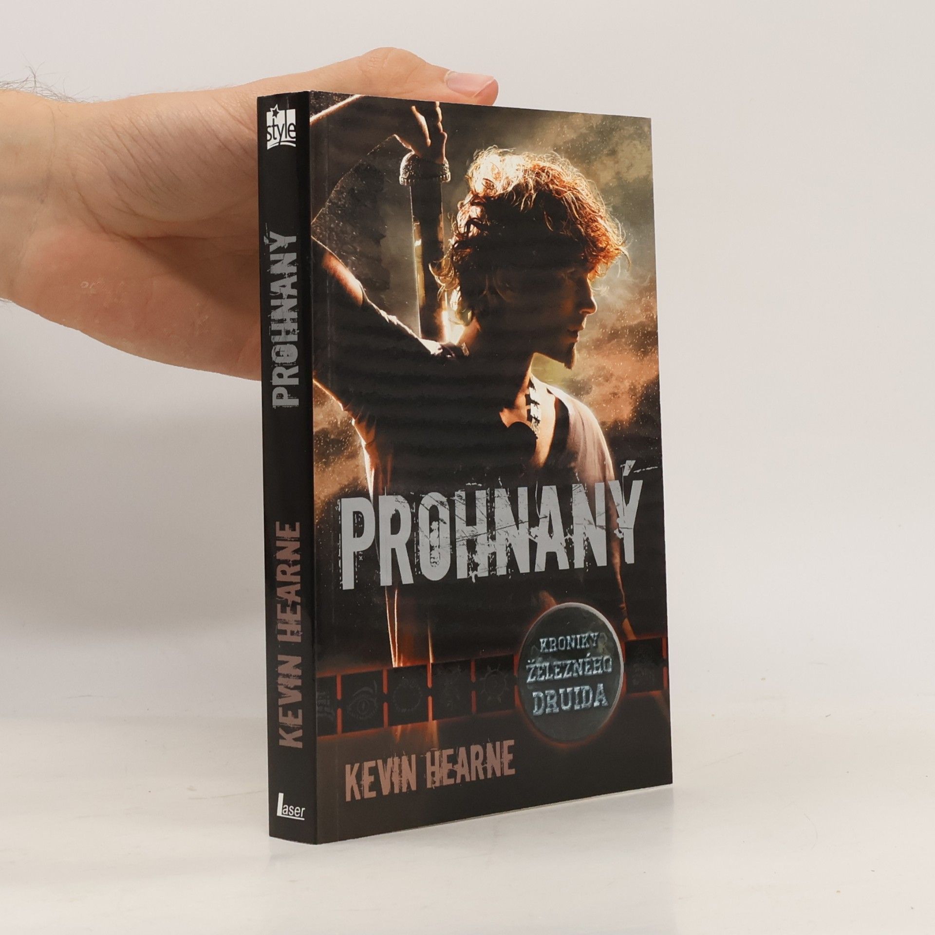 Kevin Hearne Prohnaný