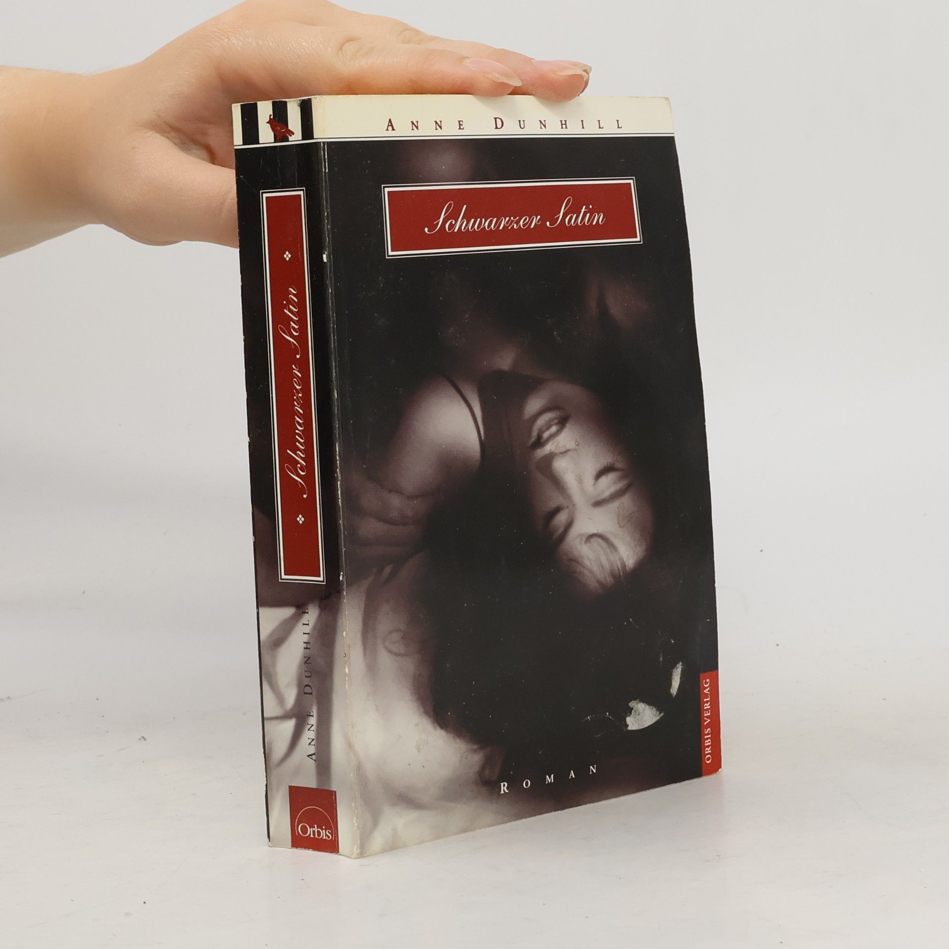 Anne Dunhill Schwarzer Satin