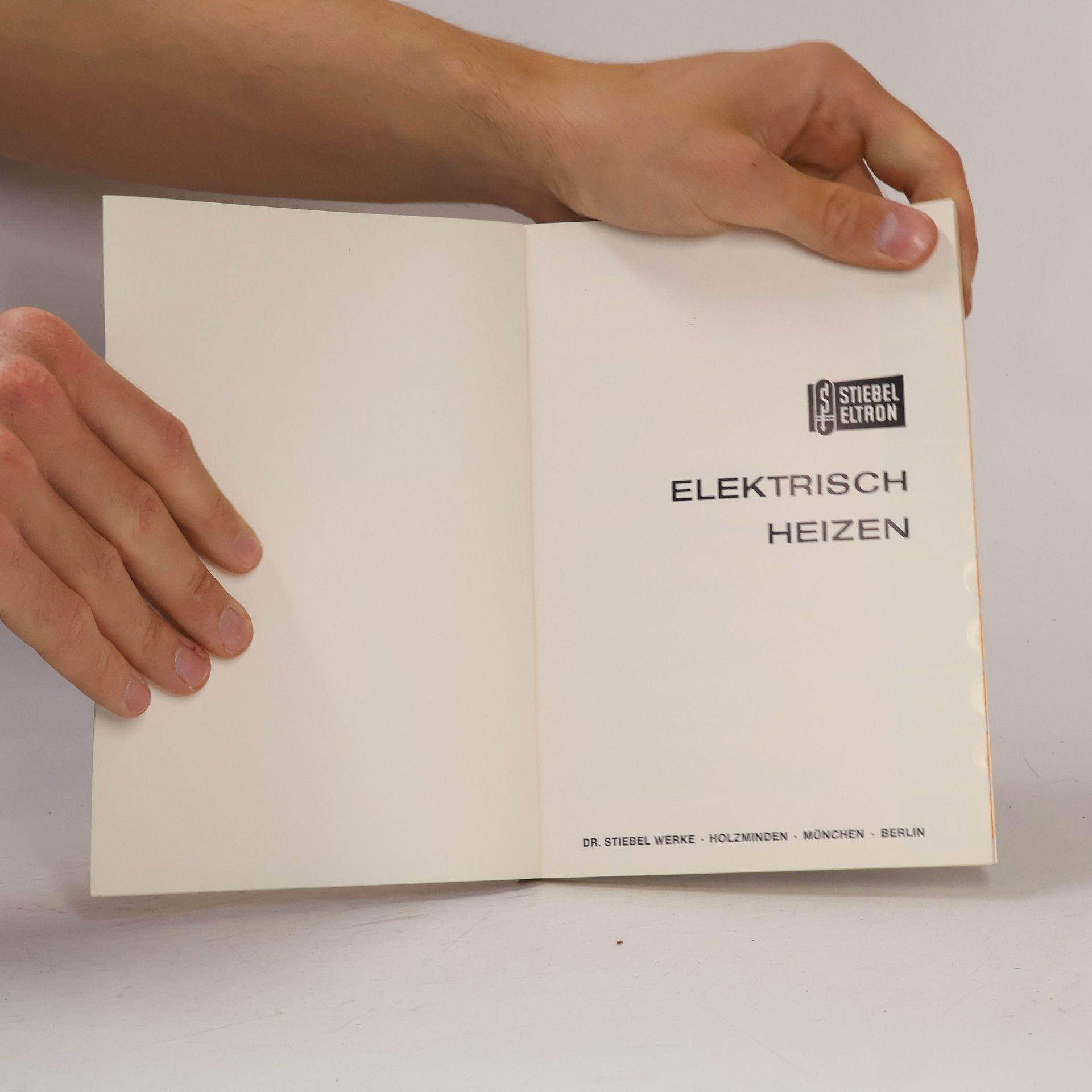 Autorenkollektiv Elektrisch heizen
