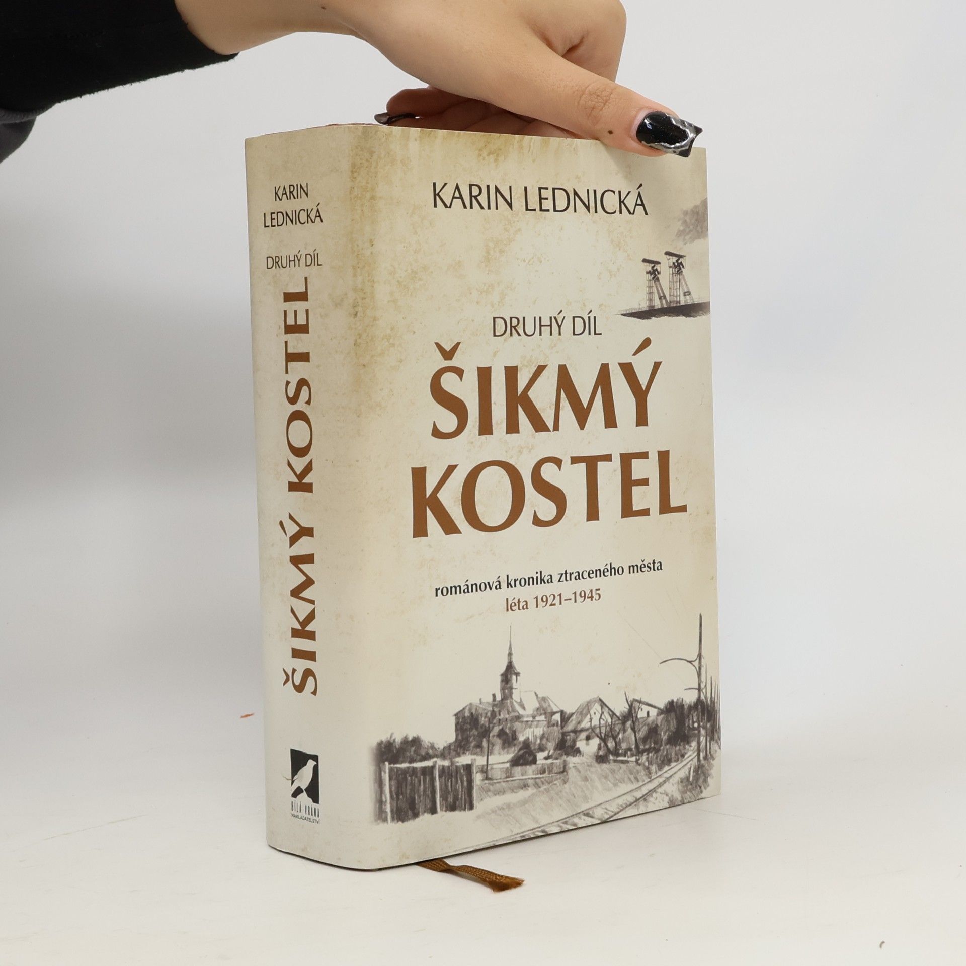 Karin Lednická Šikmý kostel 2