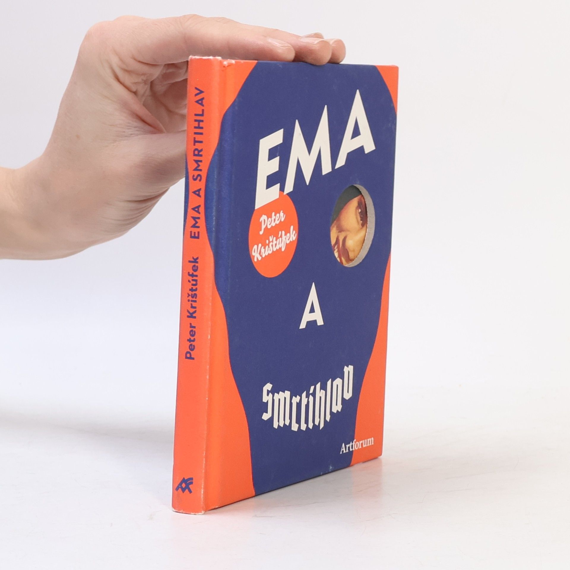 Peter Krištúfek Ema a smrtihlav