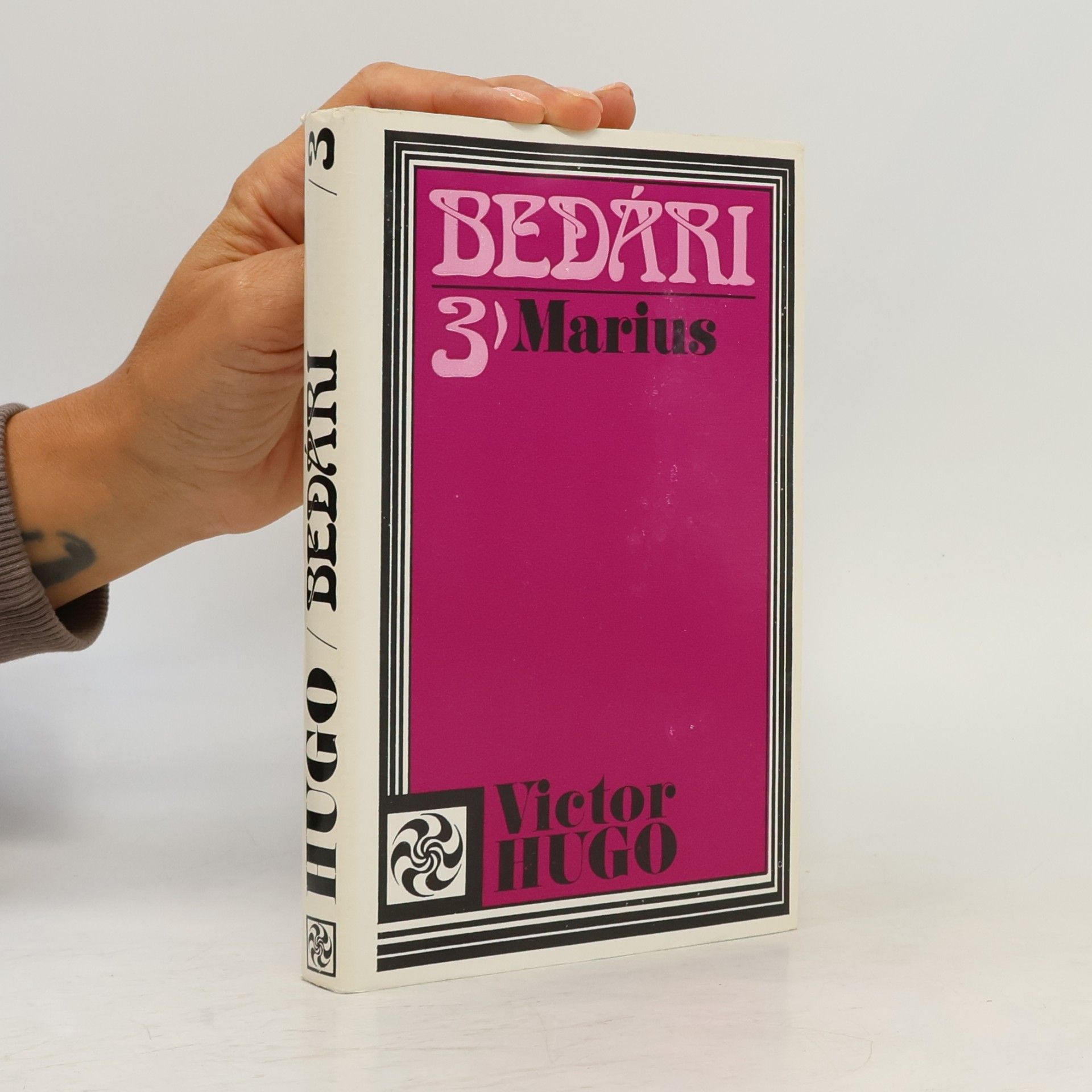 Victor Hugo Bedári 3. Marius