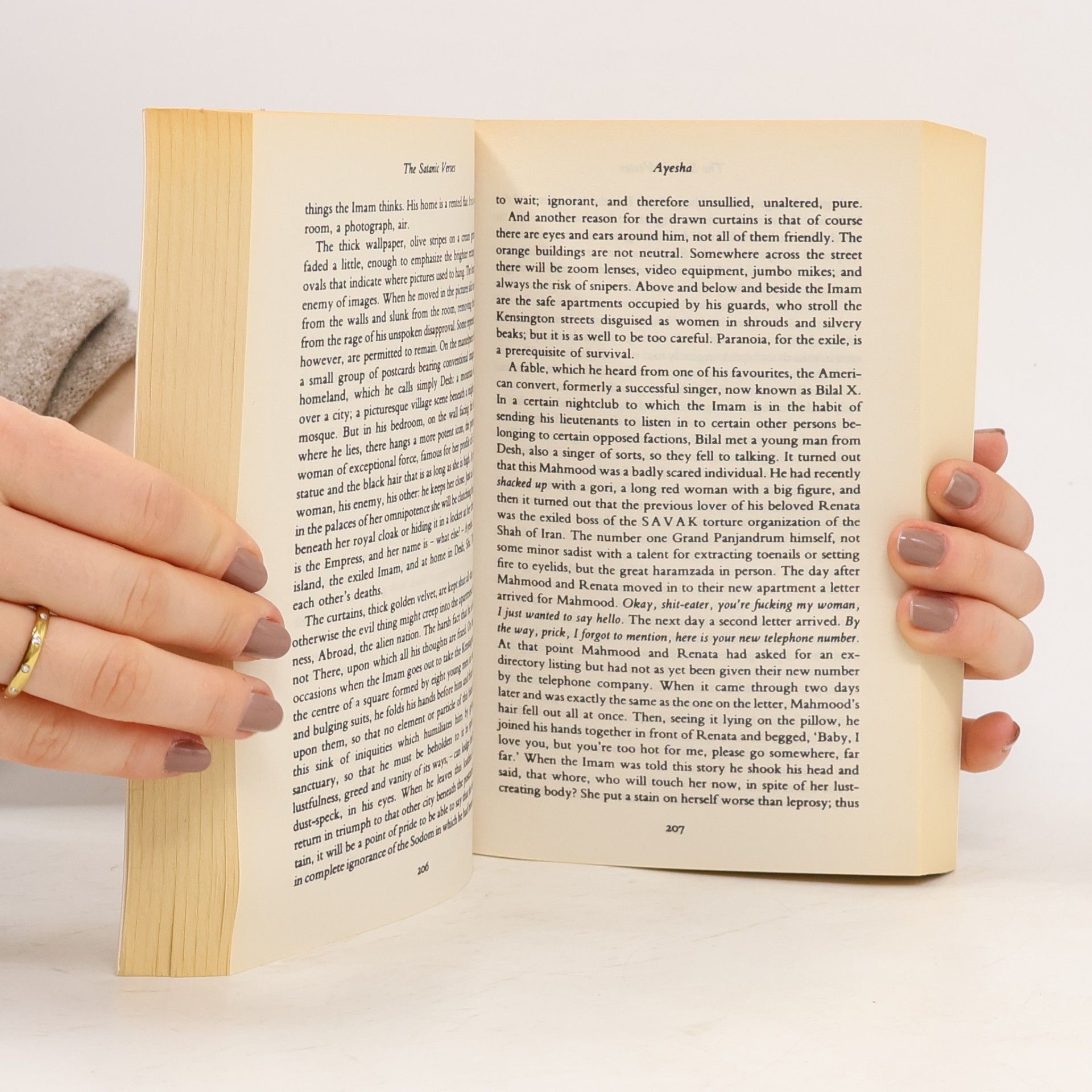 Salman Rushdie The Satanic Verses