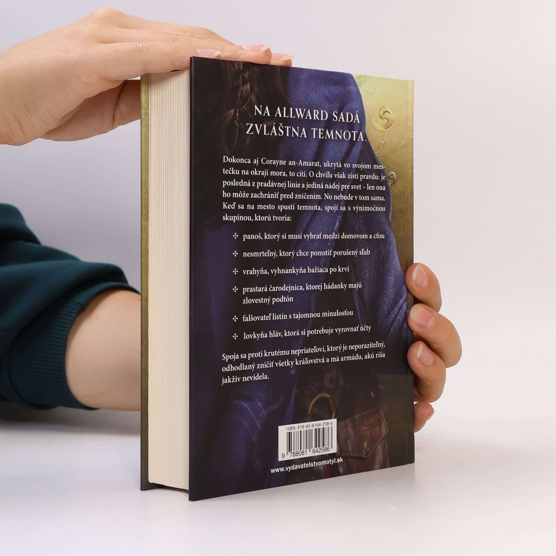 Victoria Aveyard Ničiteľ ríše