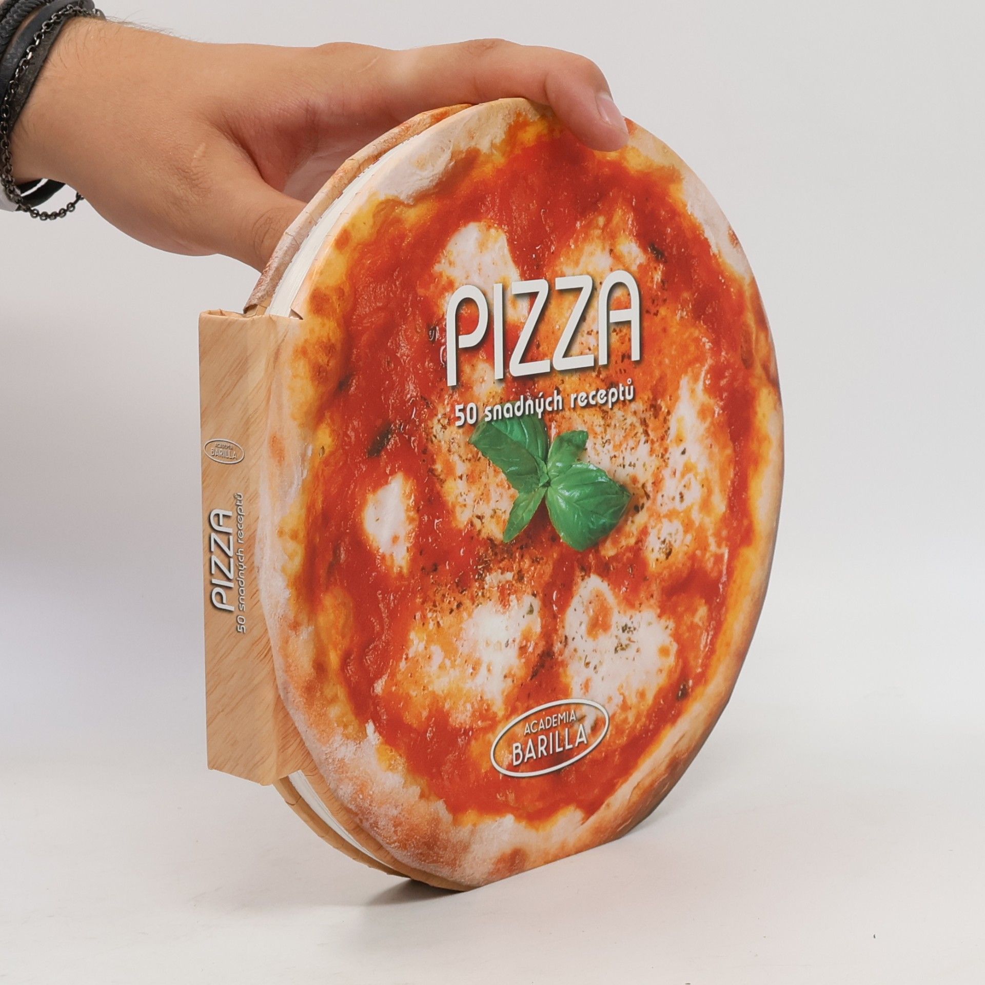 Pizza - 50 snadných receptů