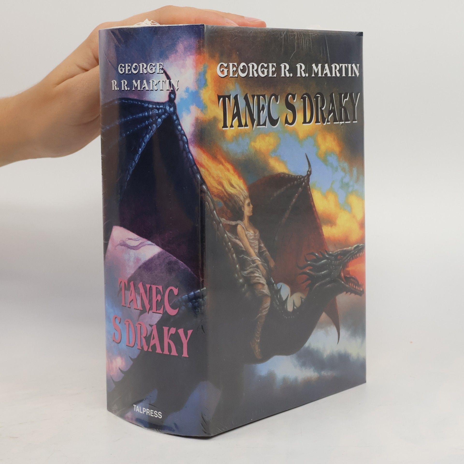 George R. R. Martin Tanec s draky
