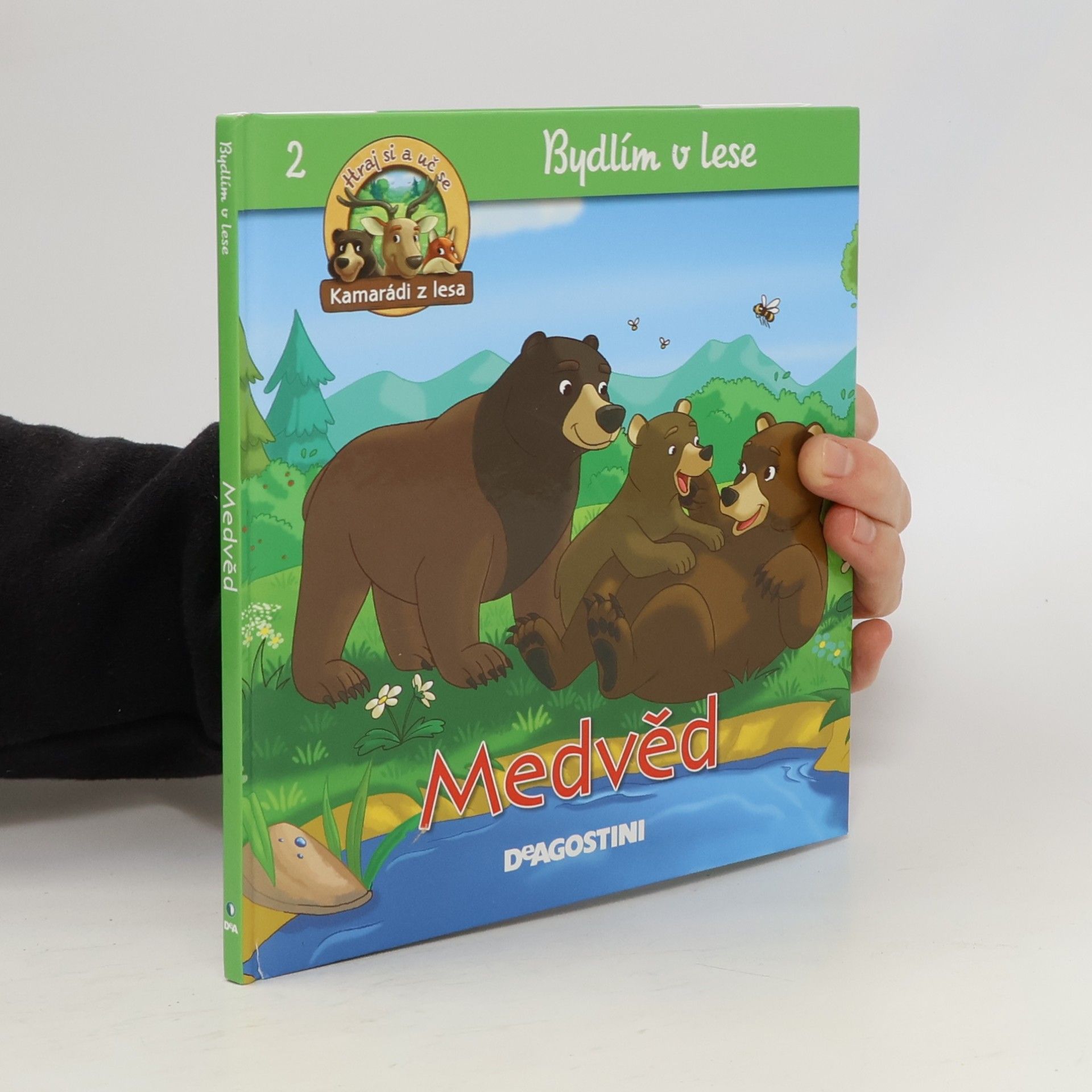 Auteurscollectief Bydlím v lese 2. Medvěd