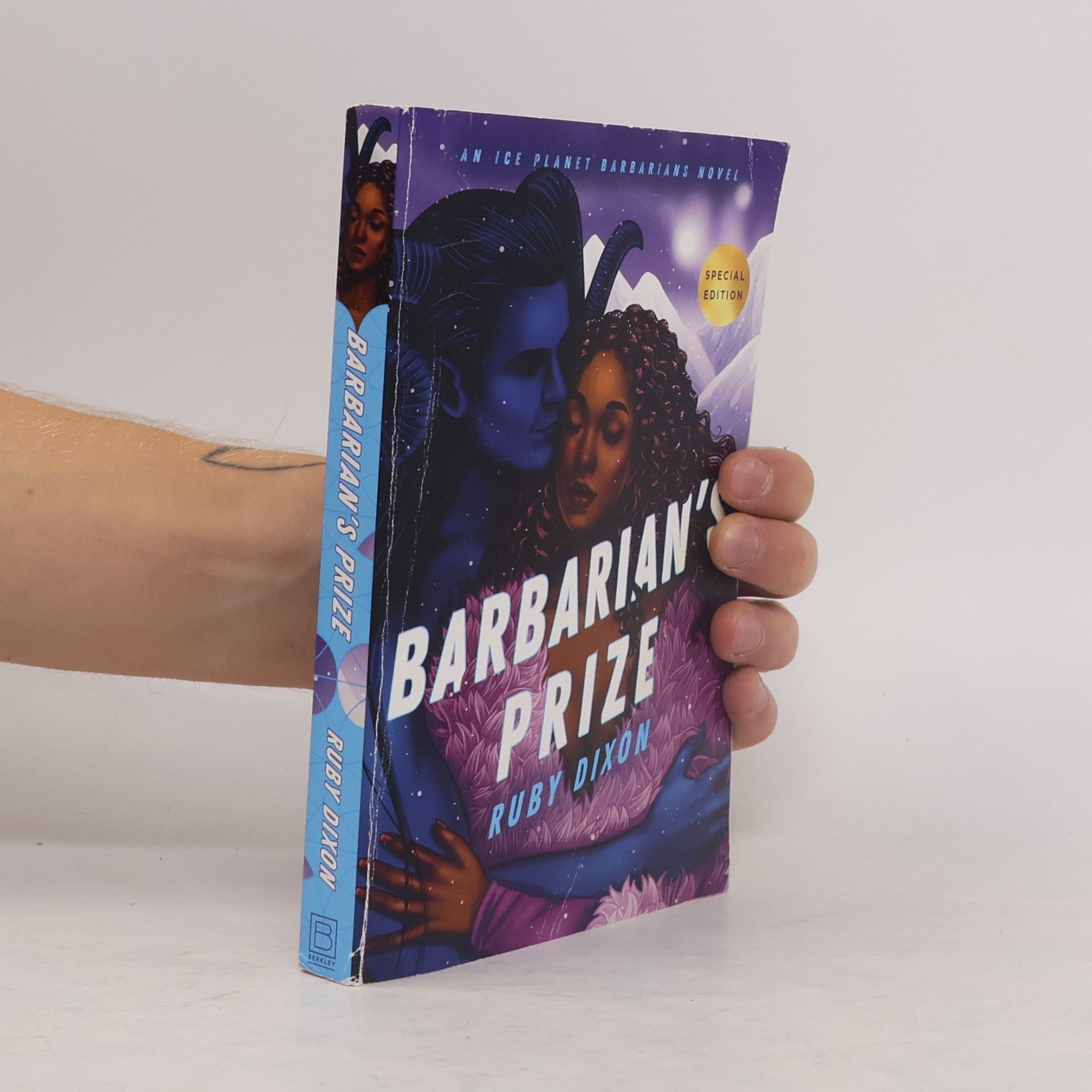 Ruby Dixon Barbarian's Prize