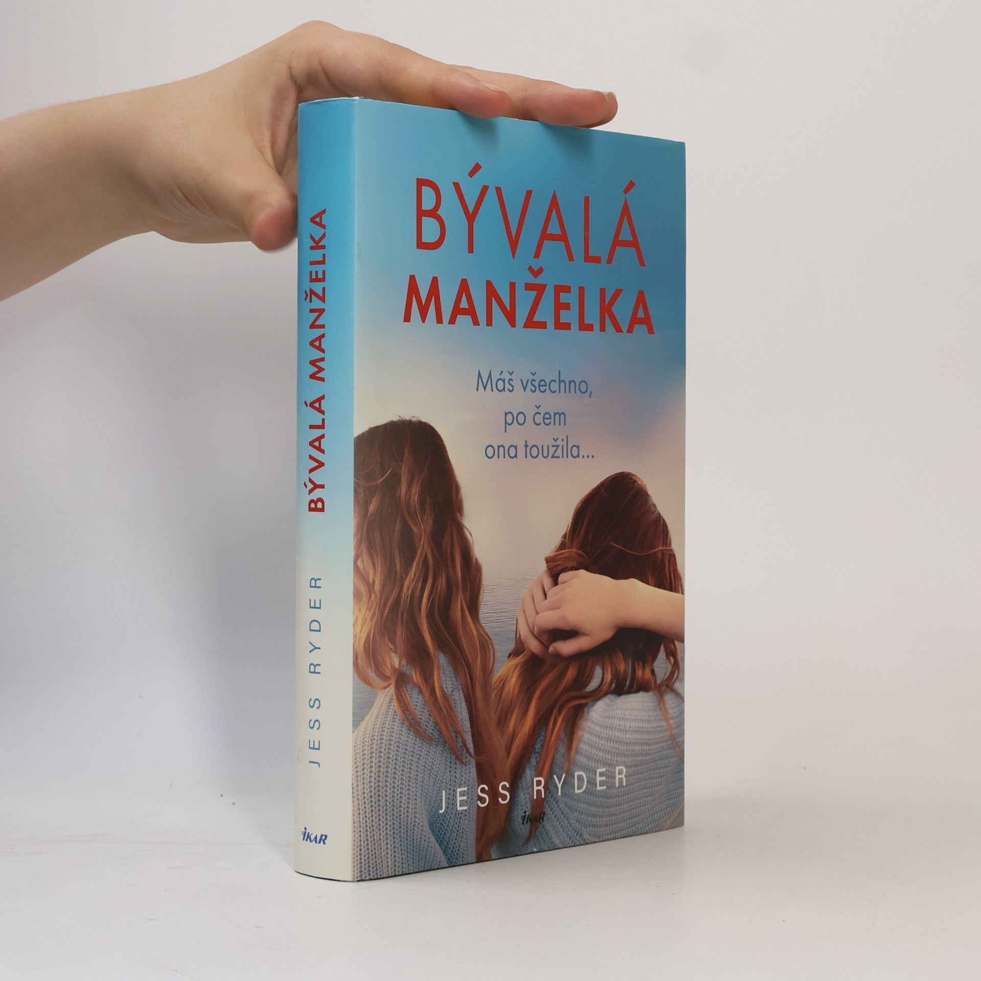 Jess Ryder Bývalá manželka