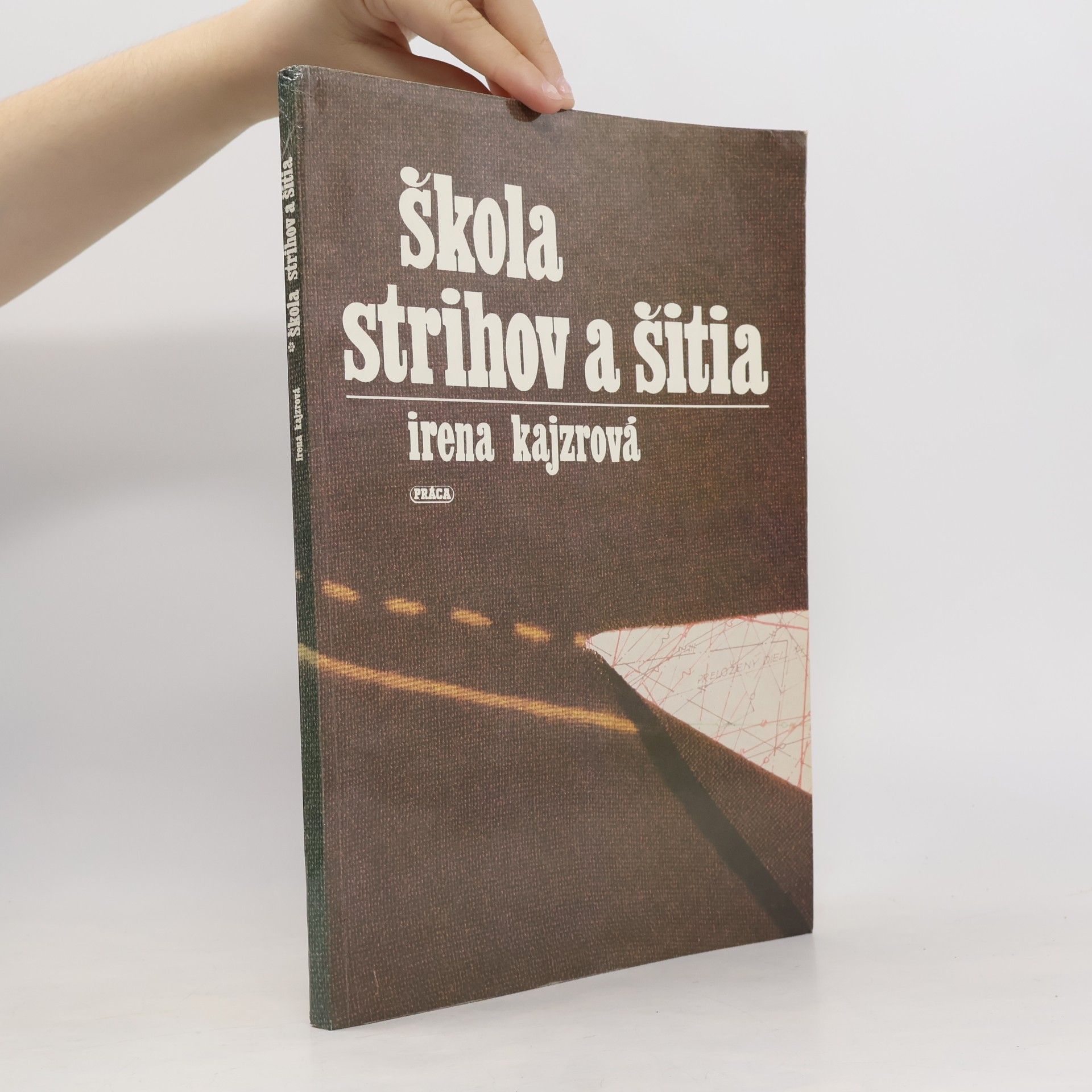 Irena Kajzrová Škola strihov a šitia