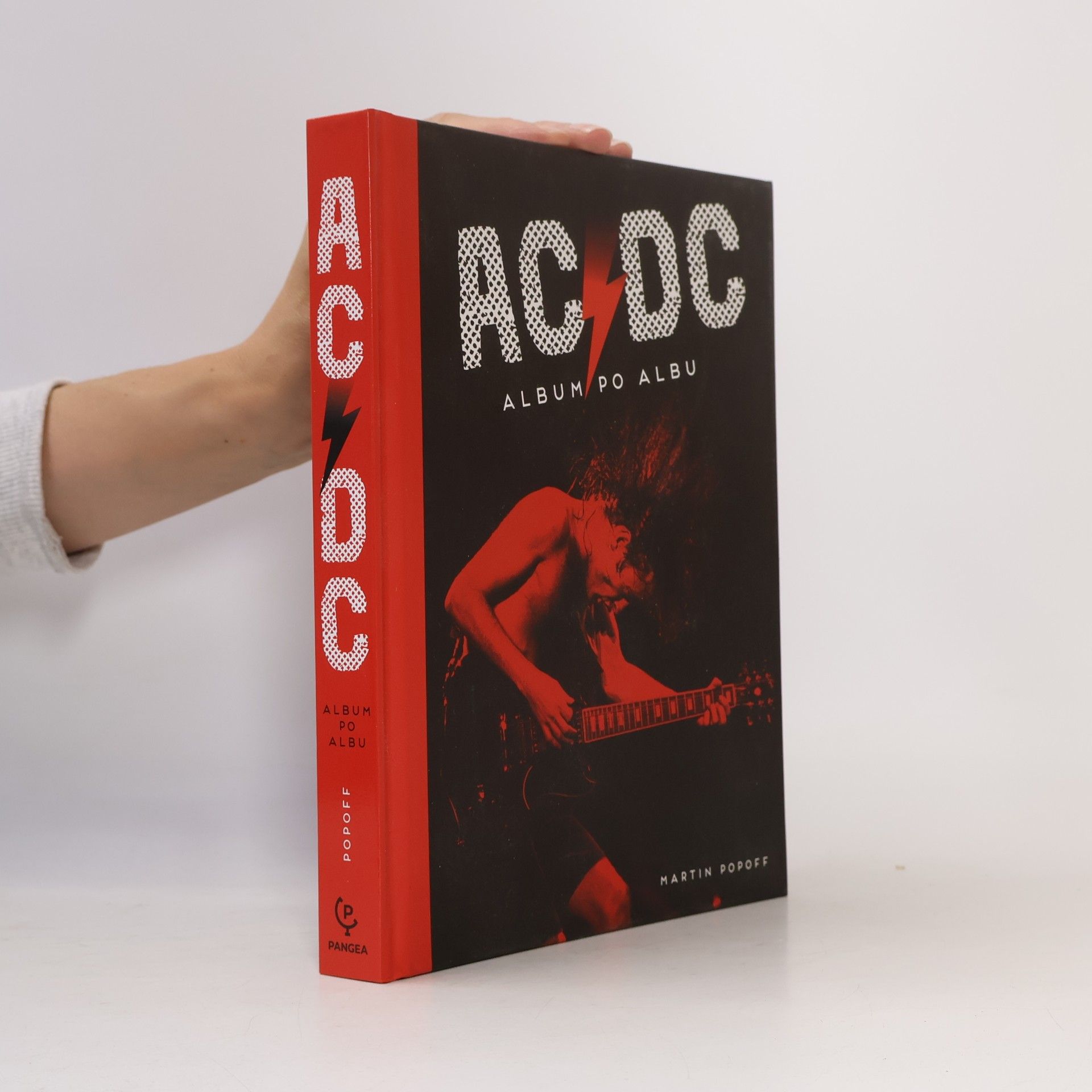 Kolektiv autorů AC DC. Album po albu