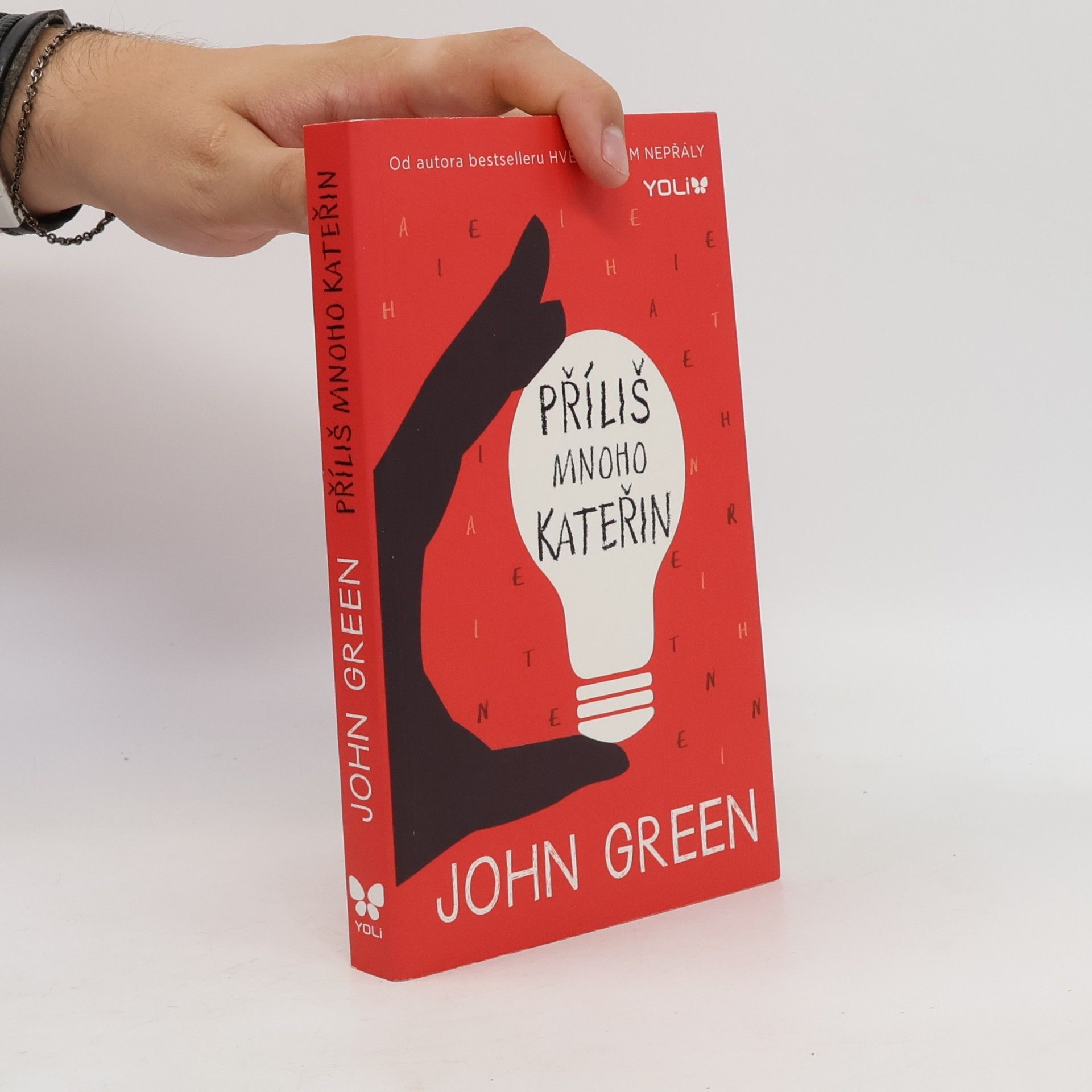 John Green Příliš mnoho Kateřin